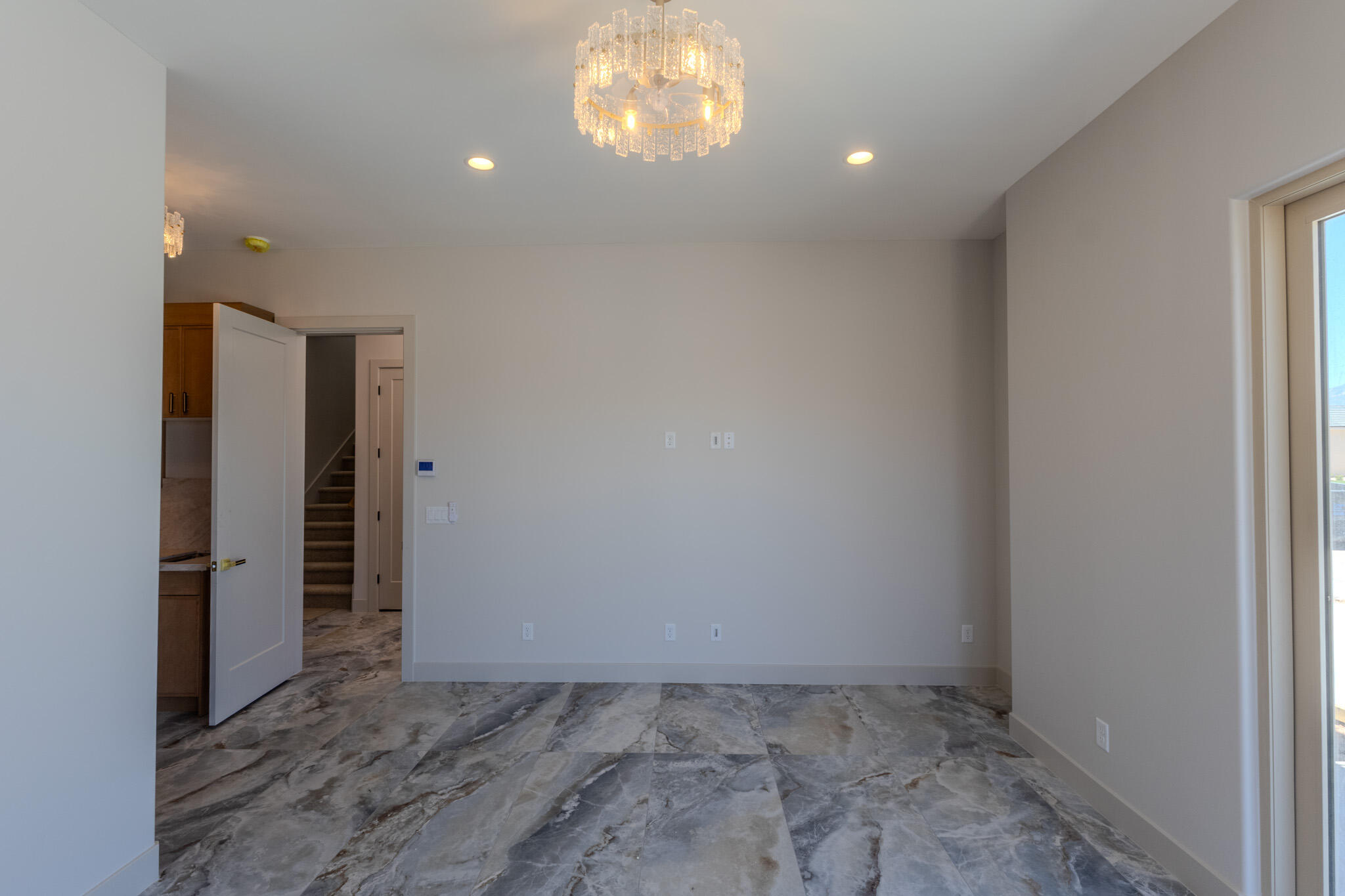 MOUNTAIN VIEW ESTATES - Residential