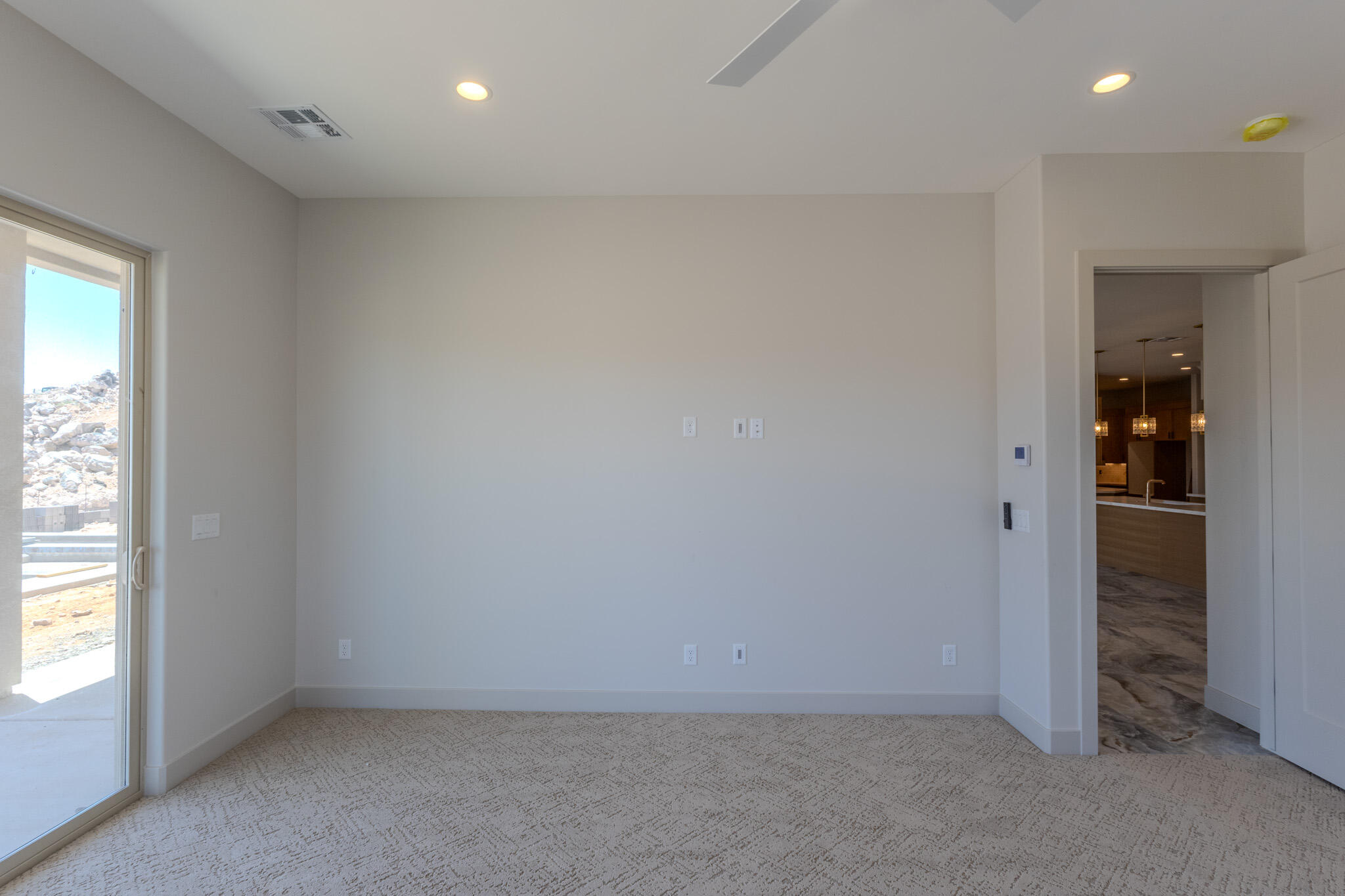 MOUNTAIN VIEW ESTATES - Residential