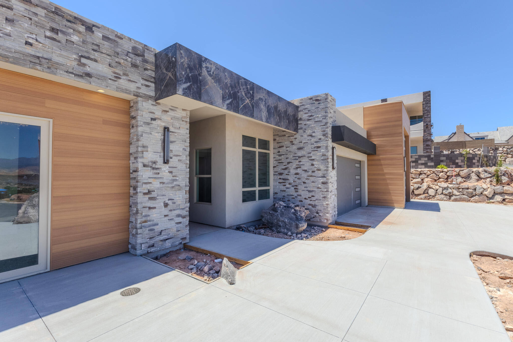 MOUNTAIN VIEW ESTATES - Residential