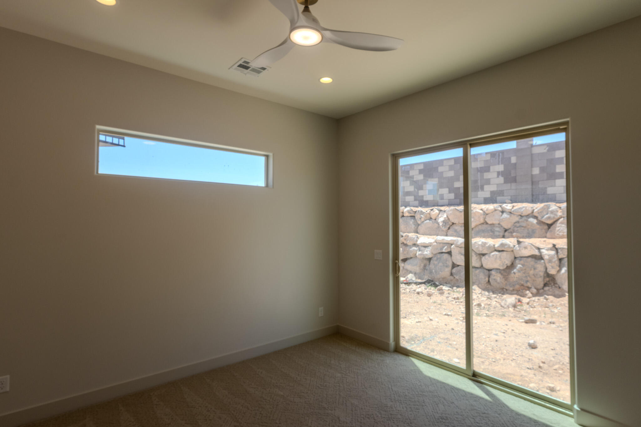 MOUNTAIN VIEW ESTATES - Residential