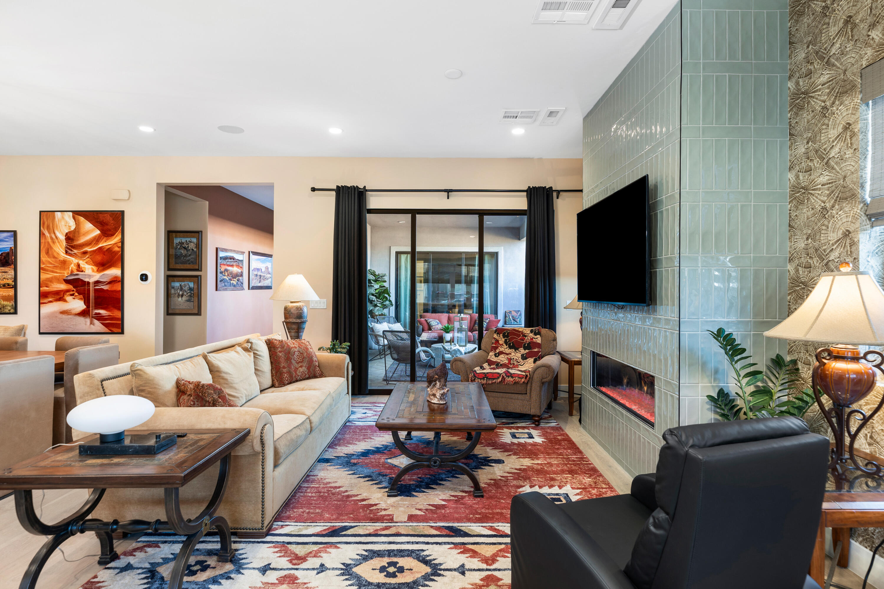 DESERT COLOR REGENCY - Residential