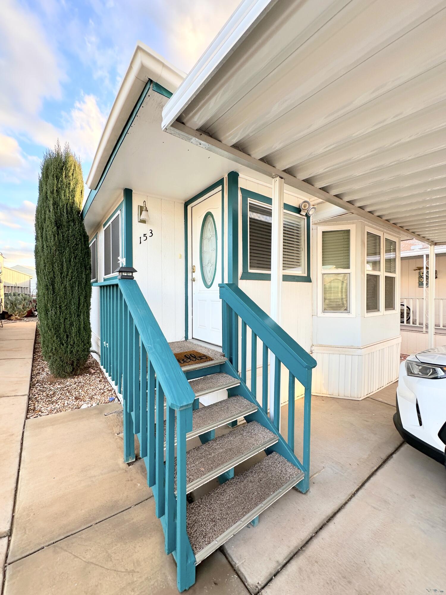 DIXIE DOWNS RV RESORT - Residential