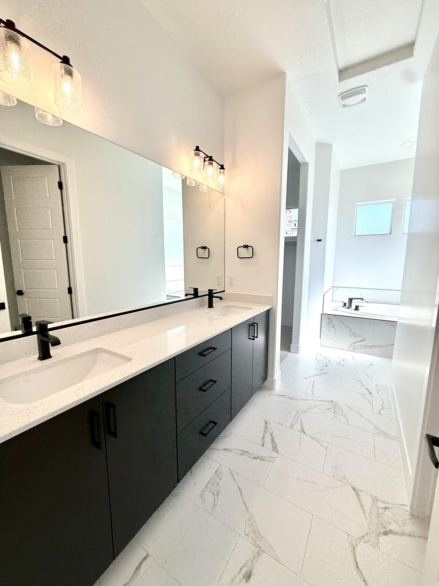 SUNIVA - Residential