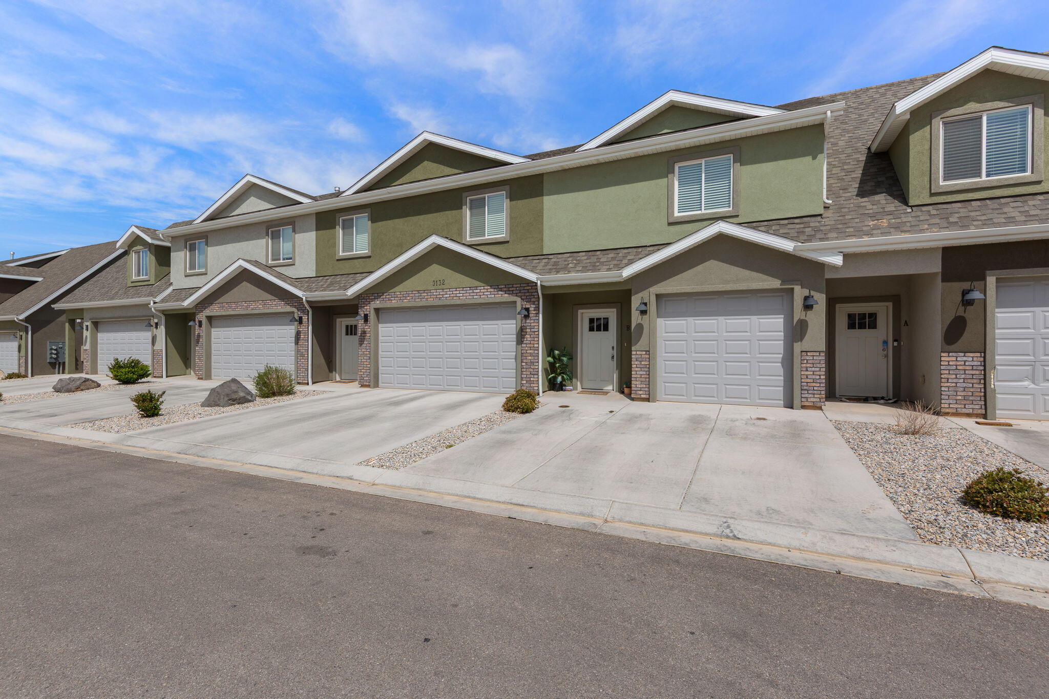 Welcome to this beautiful 2-bedroom, 2.5-bath townhome with an open floorplan designed for modern living. The kitchen boasts quartz countertops and knotty alder soft-close cabinets, combining style and function. Upstairs, a versatile loft offers space for work or play. Located in a vibrant community with a playground and pickleball court, this home is perfect for families or anyone seeking comfort and convenience. Don't miss your chance--Ask about preferred lender credit of $2,500