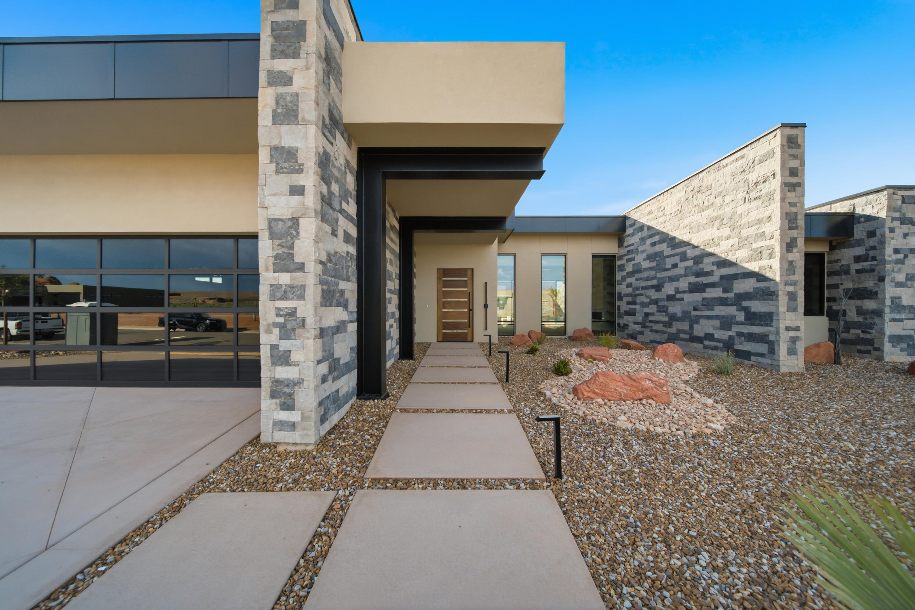 ESTATES AT SAND HOLLOW - Residential
