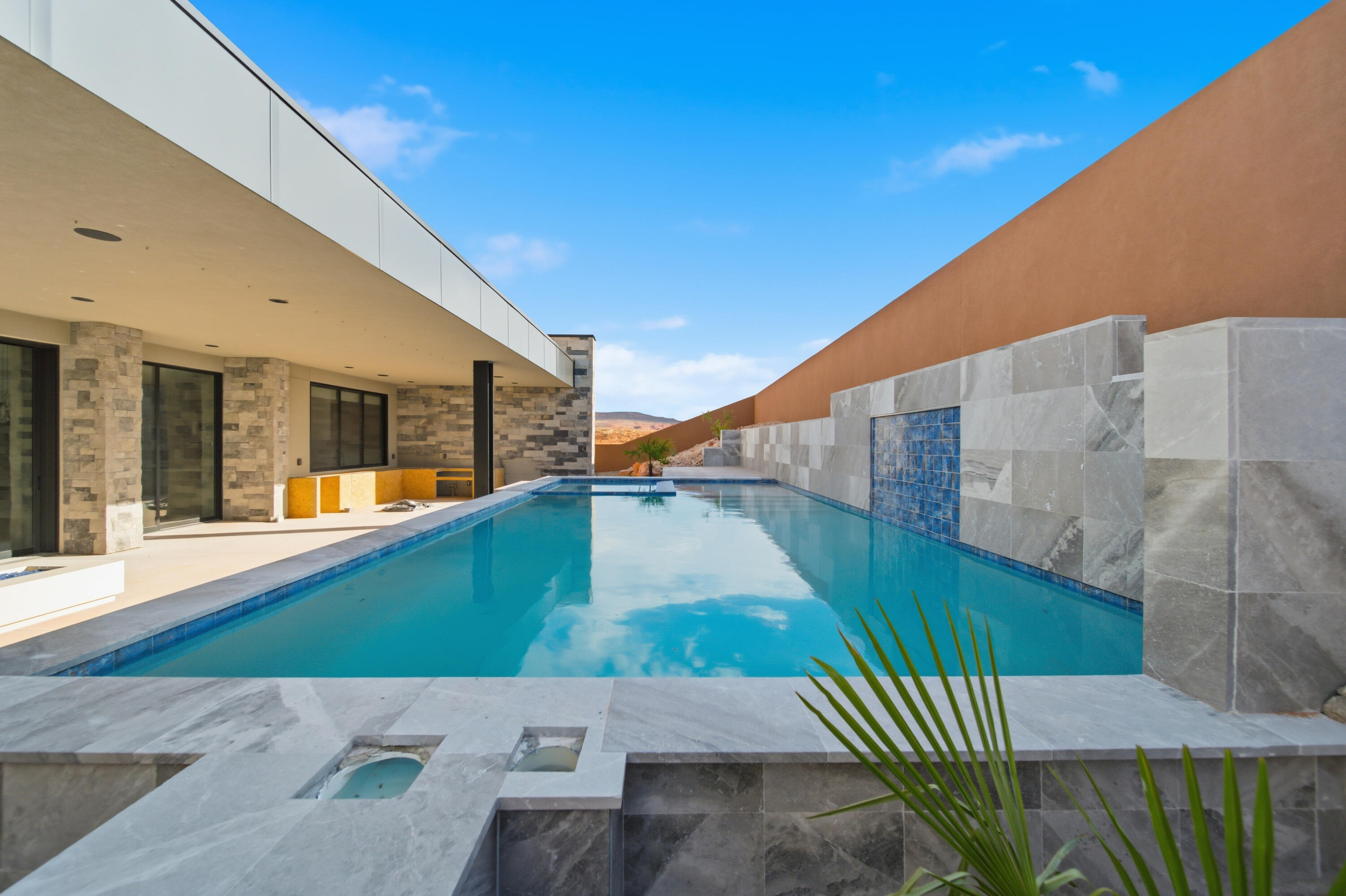 ESTATES AT SAND HOLLOW - Residential