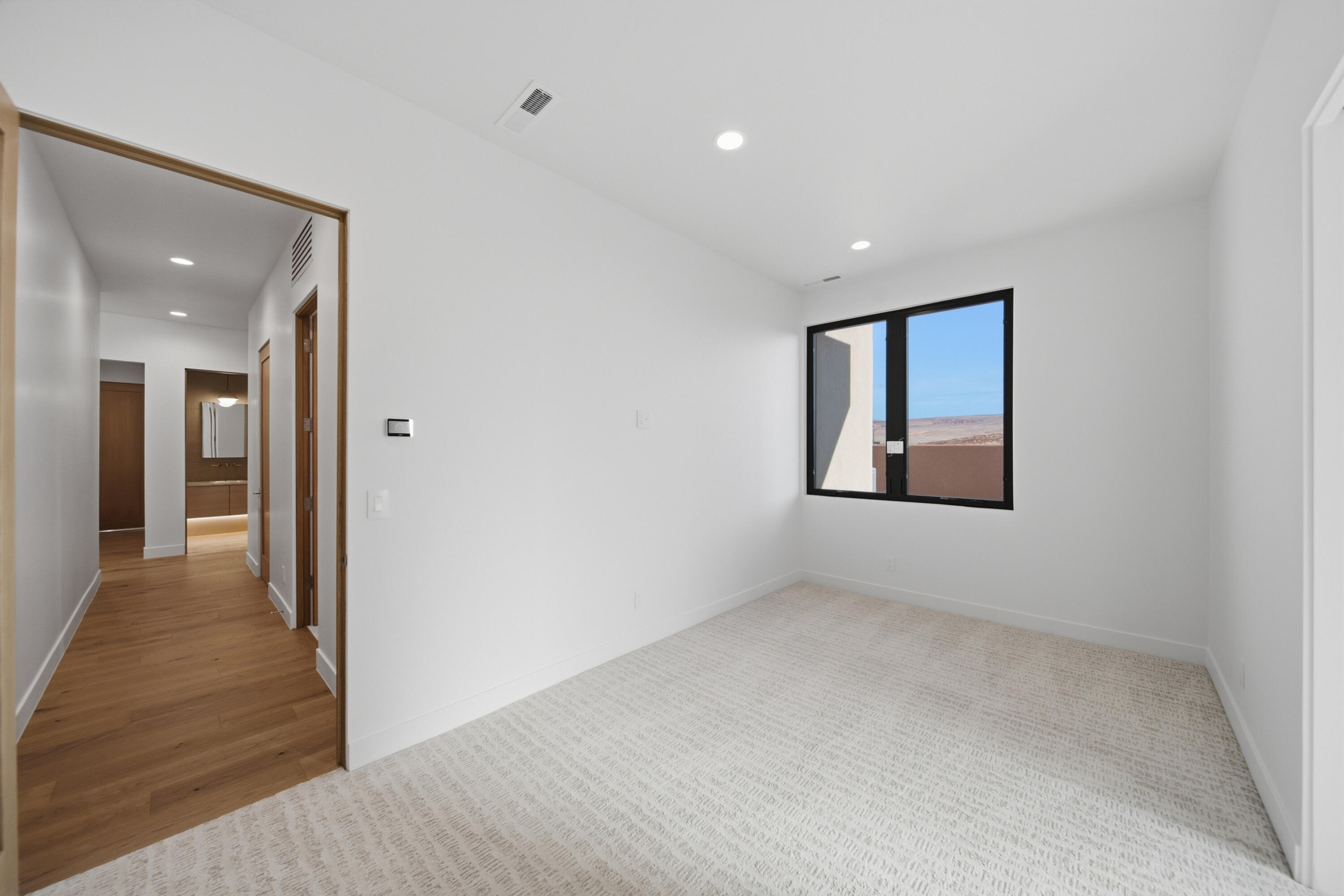 ESTATES AT SAND HOLLOW - Residential