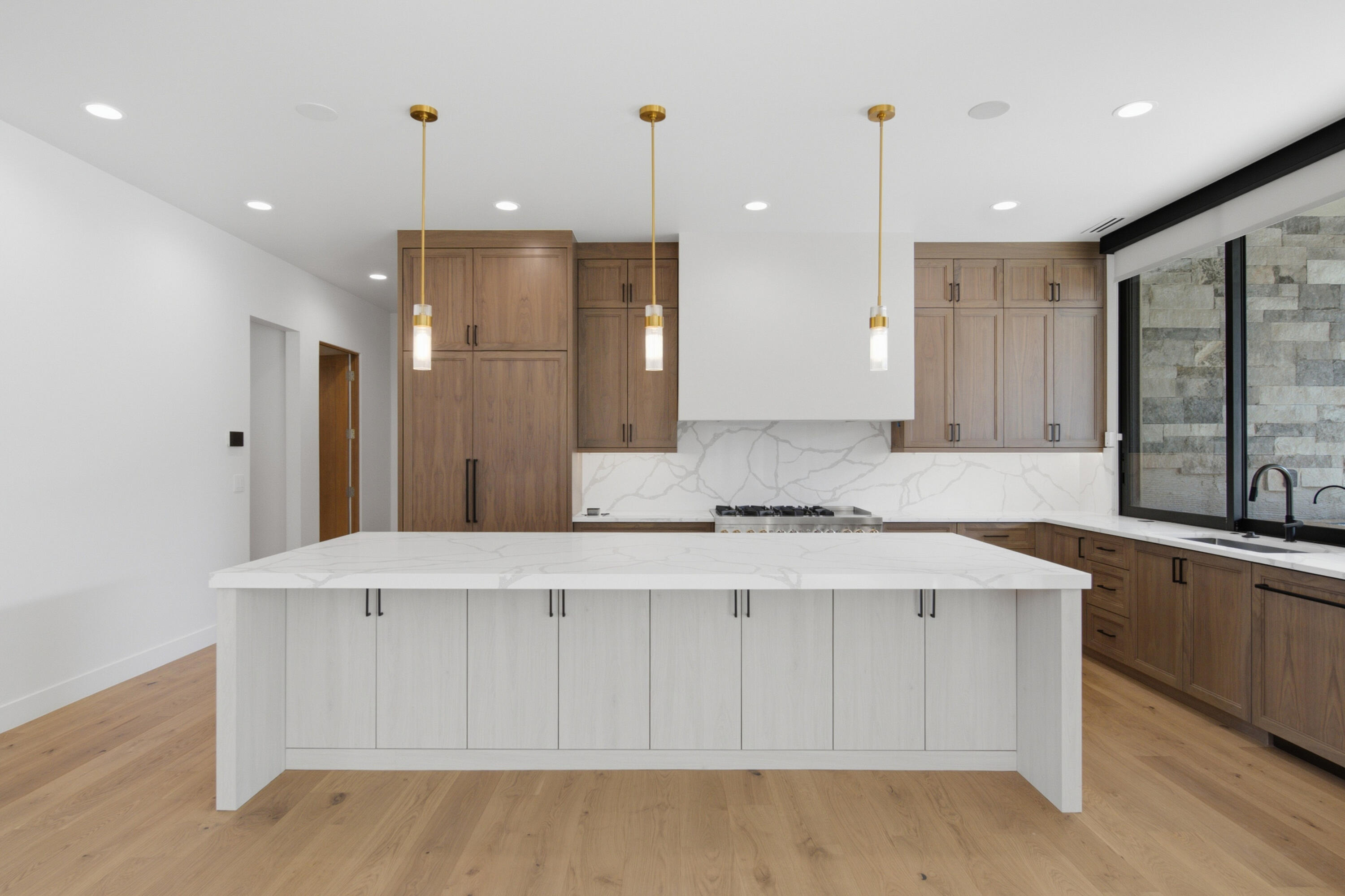 ESTATES AT SAND HOLLOW - Residential
