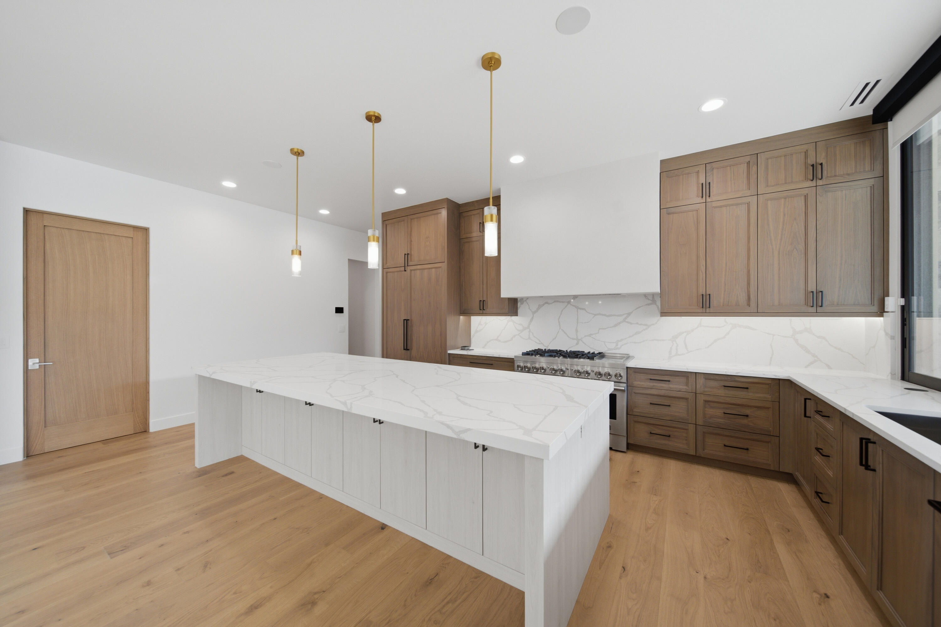 ESTATES AT SAND HOLLOW - Residential