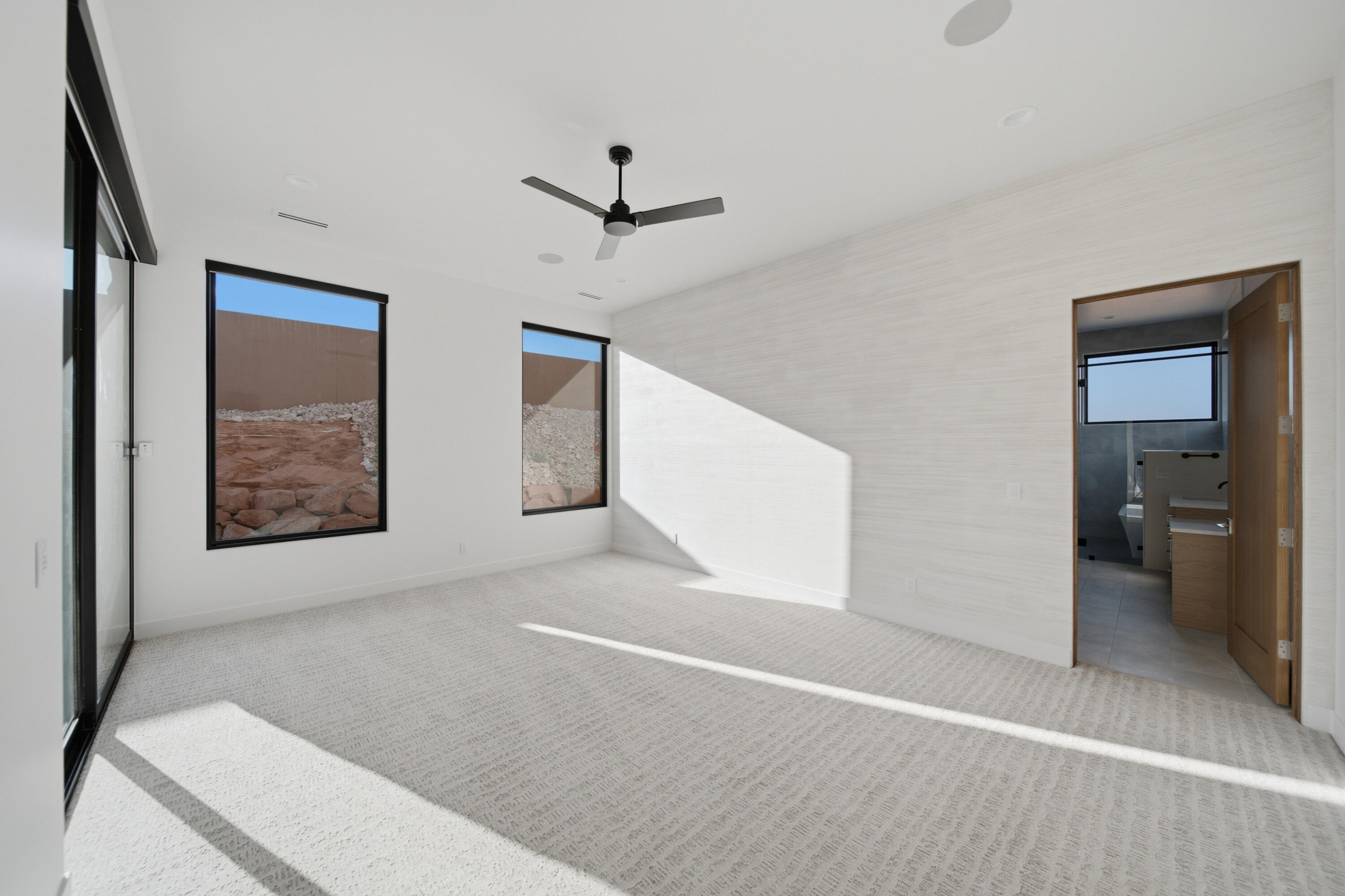 ESTATES AT SAND HOLLOW - Residential