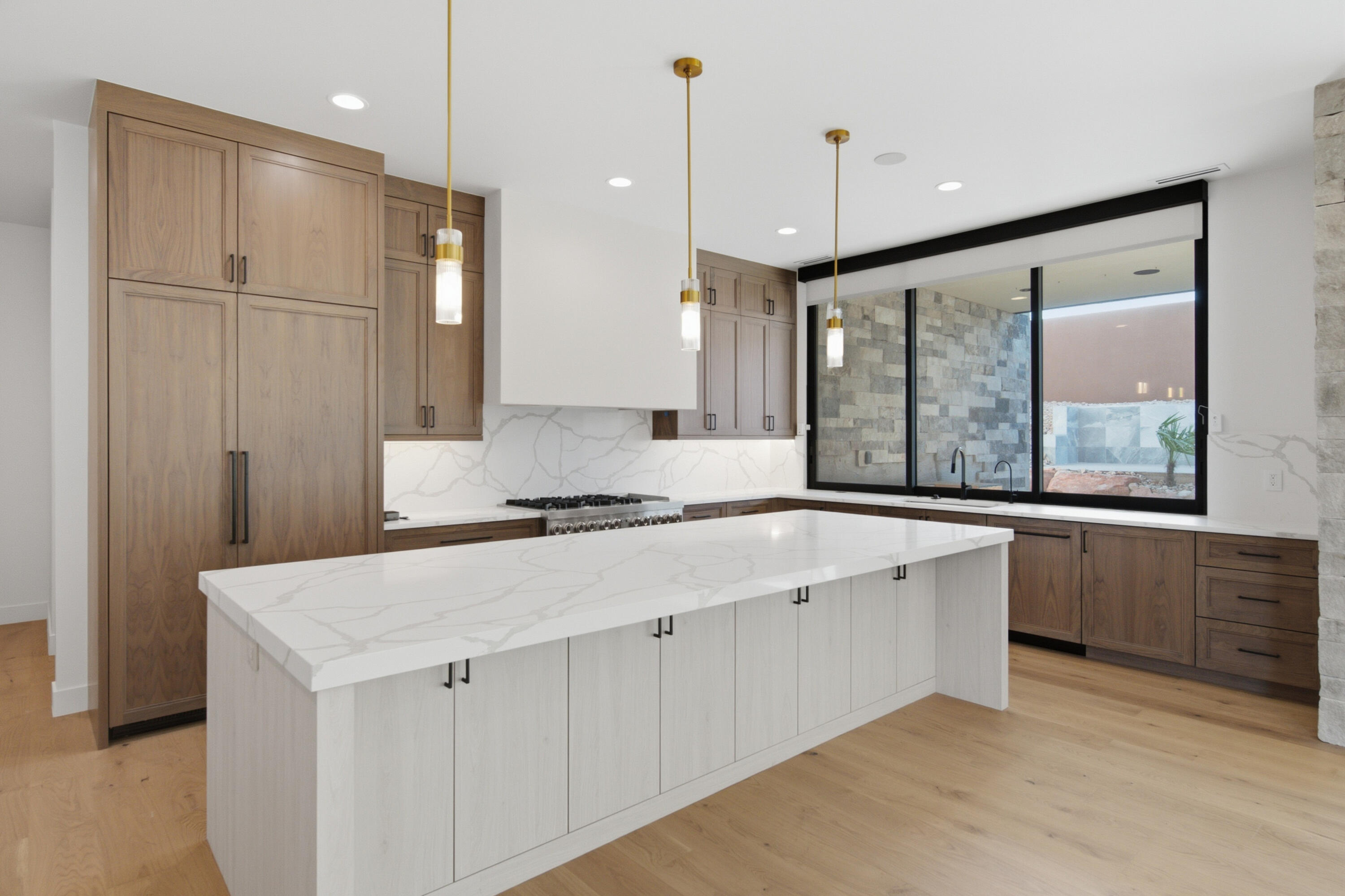 ESTATES AT SAND HOLLOW - Residential