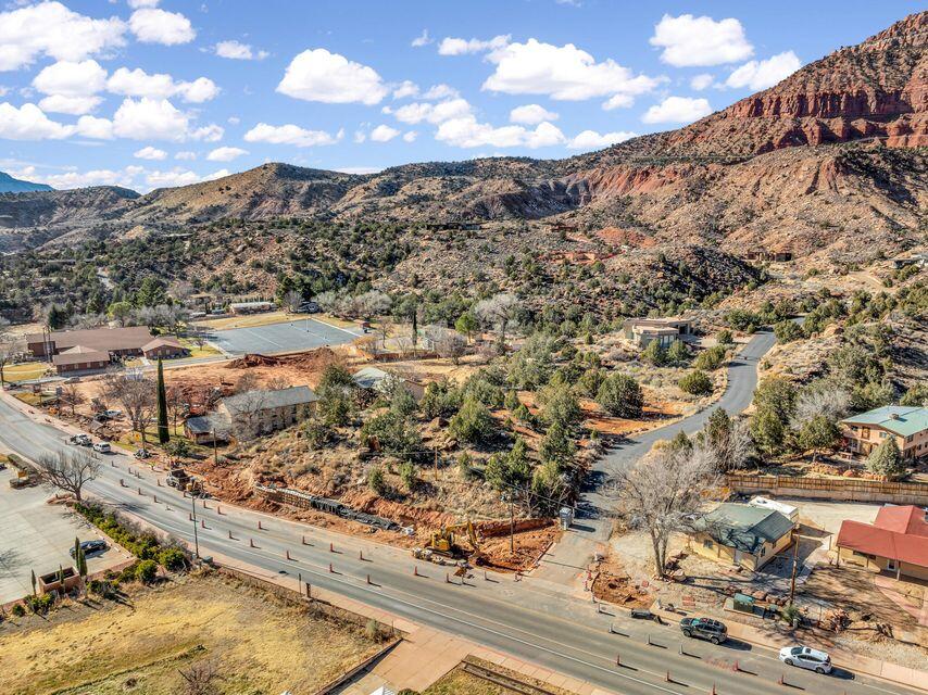 SPRINGDALE TOWNSITE - Land