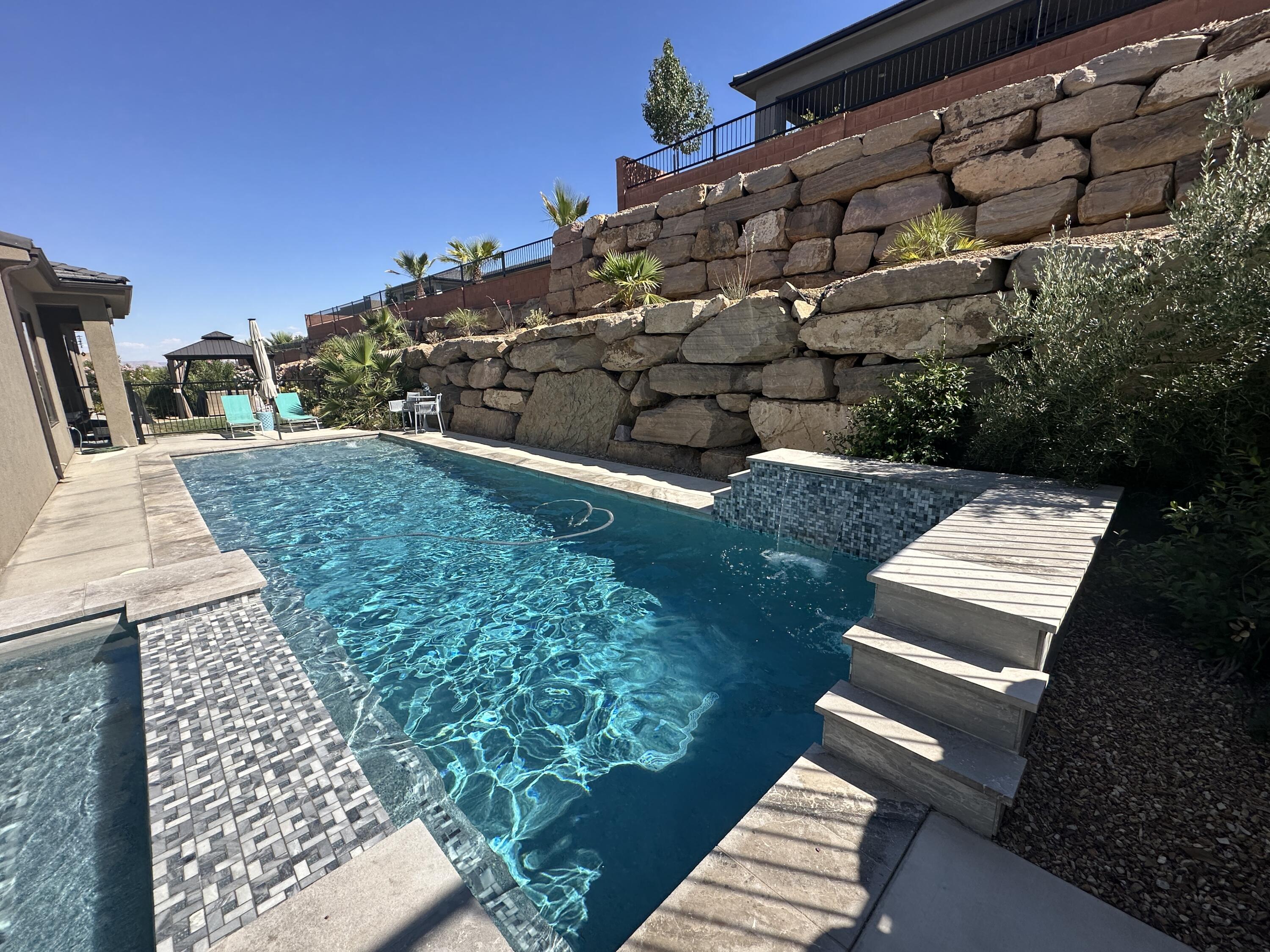 CASCATA AT DIVARIO - Residential