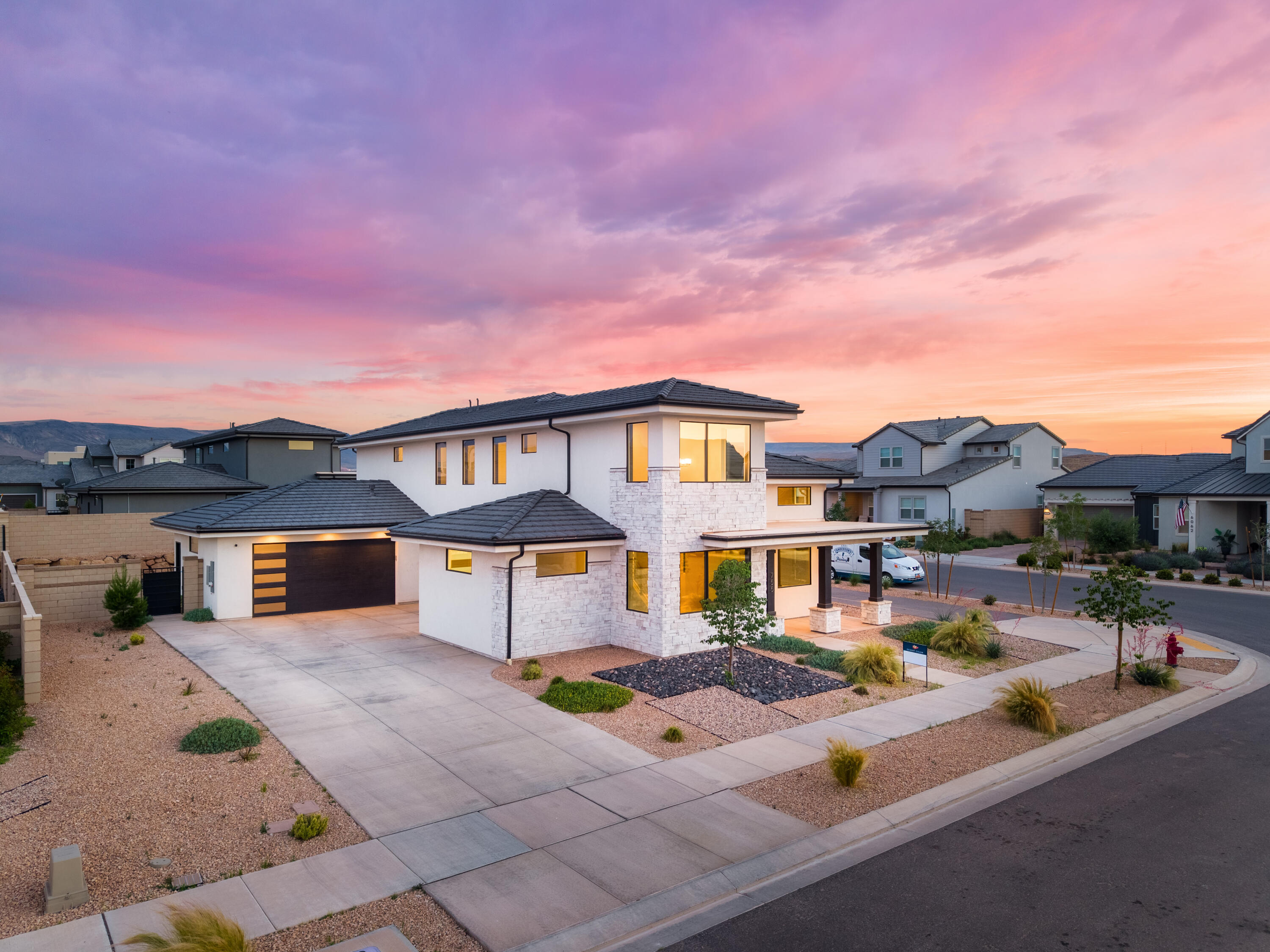 DESERT COLOR SAGE HAVEN - Residential