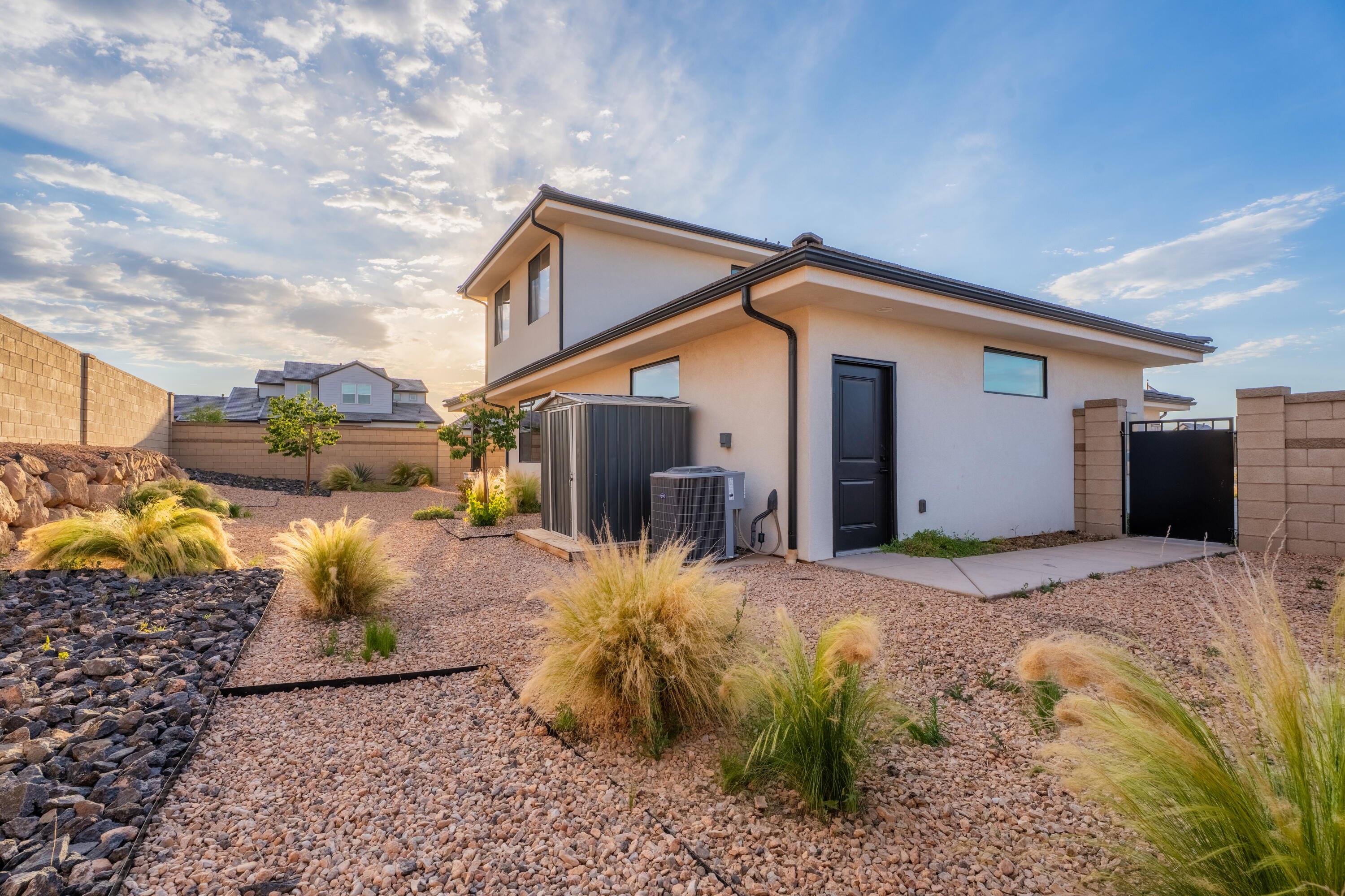 DESERT COLOR SAGE HAVEN - Residential