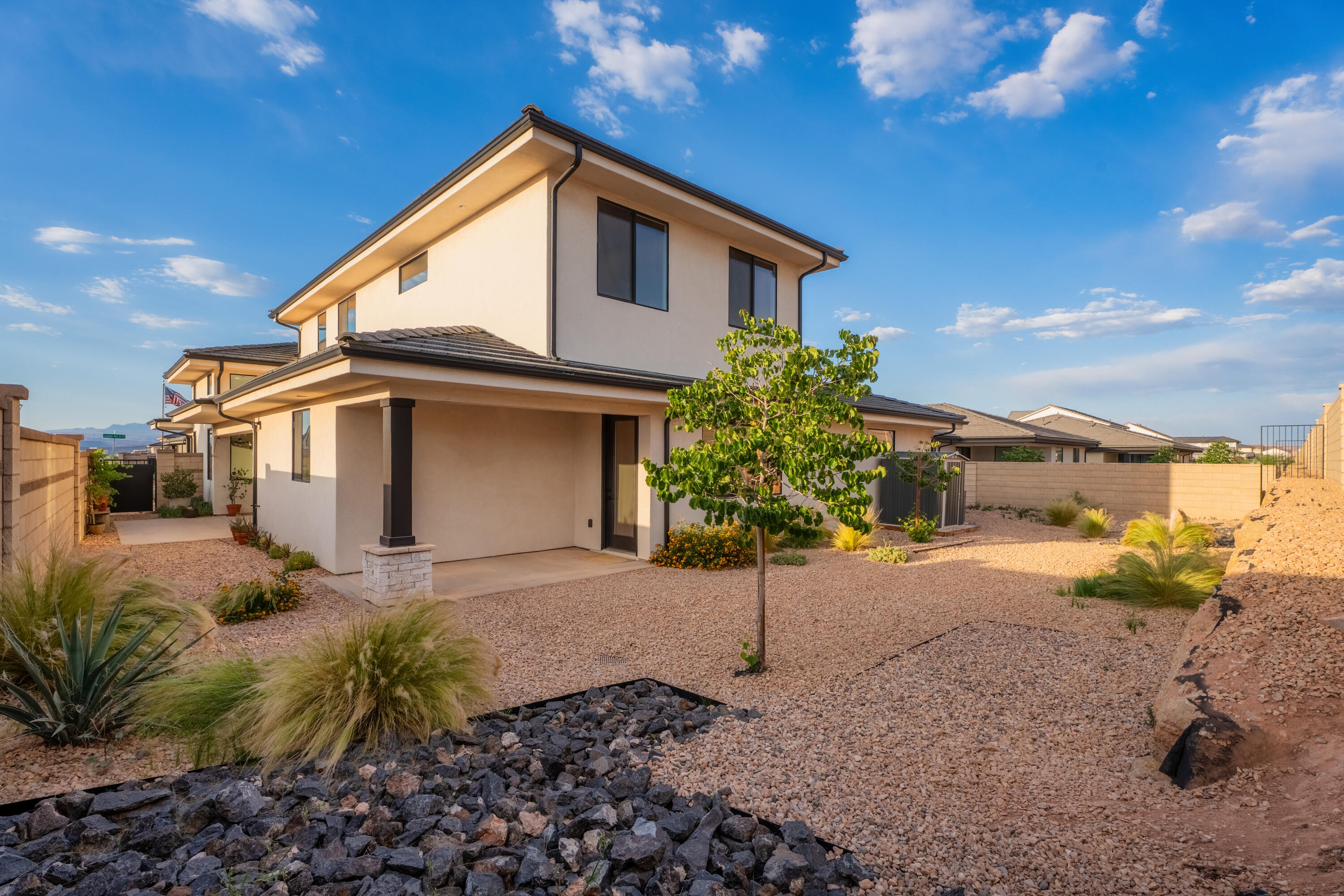 DESERT COLOR SAGE HAVEN - Residential