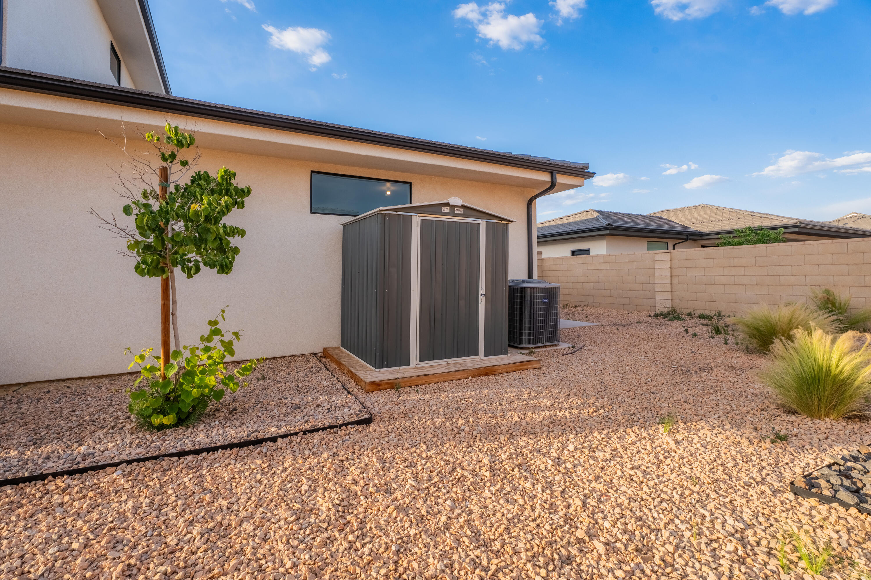 DESERT COLOR SAGE HAVEN - Residential