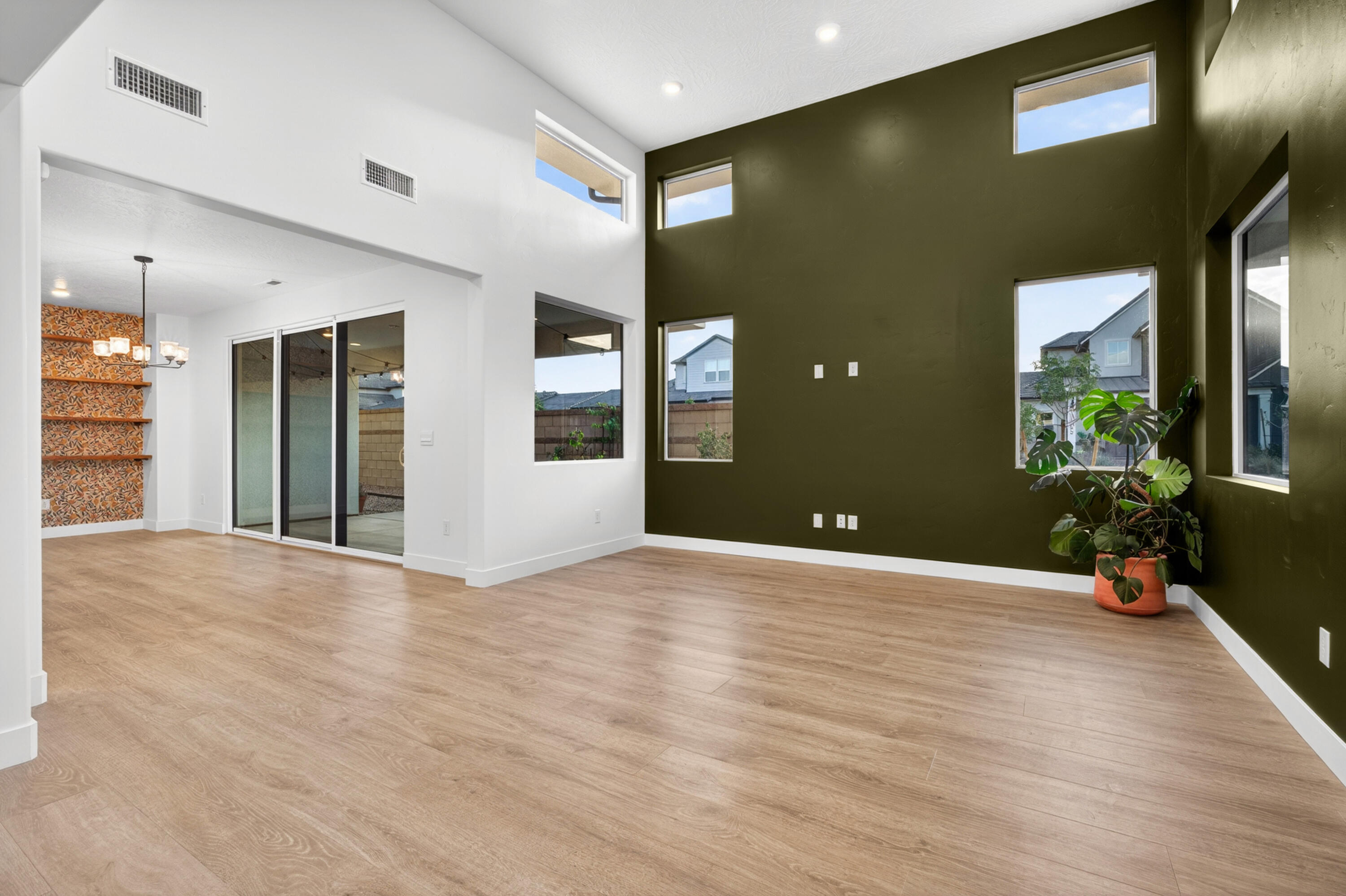DESERT COLOR SAGE HAVEN - Residential