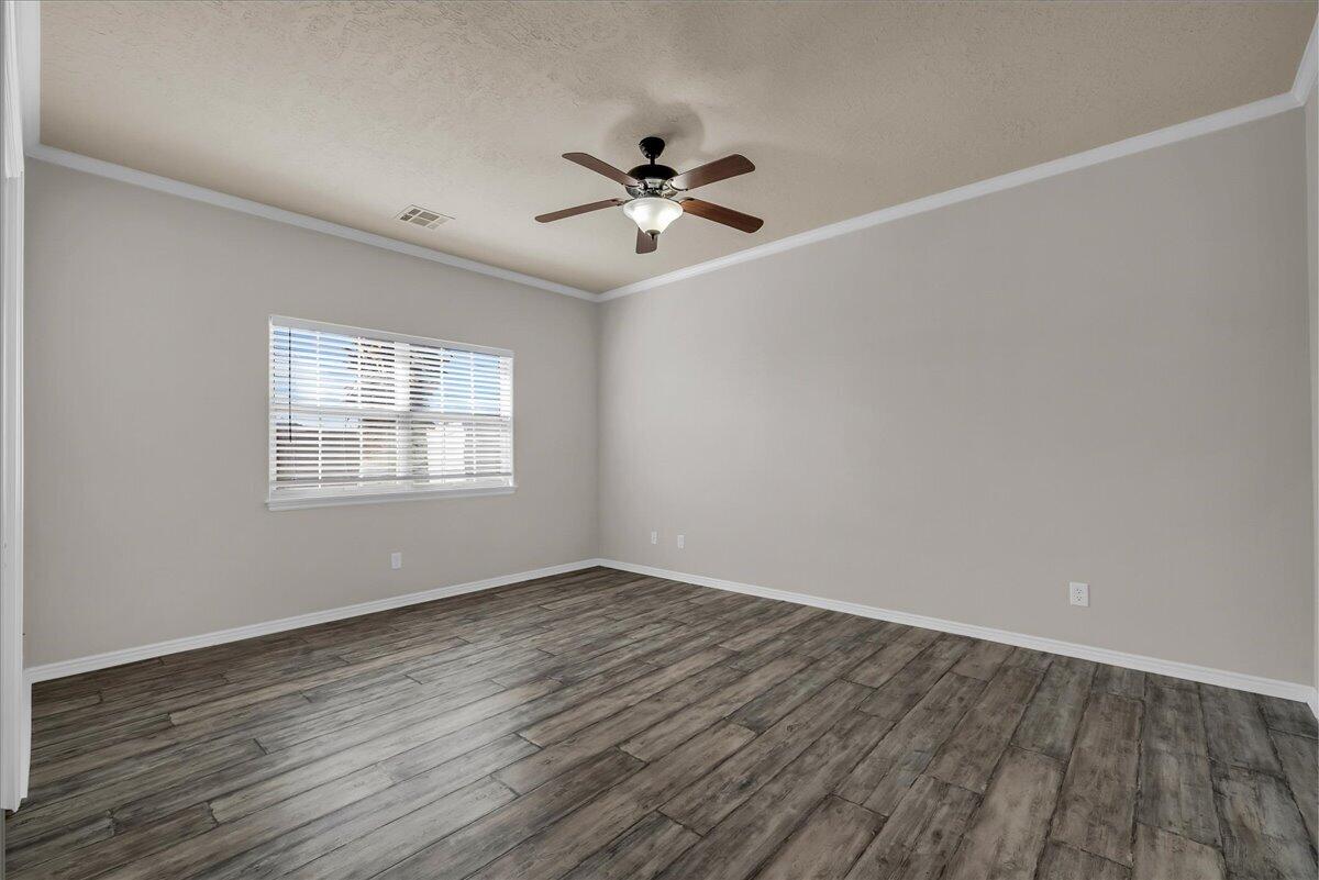 RED CANYON TOWNHOMES - Residential