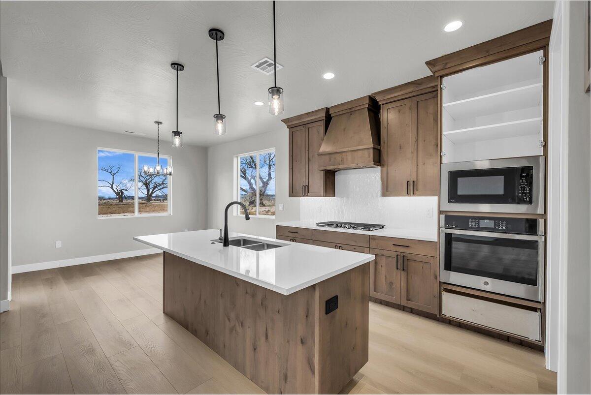 CHELSEY - Residential
