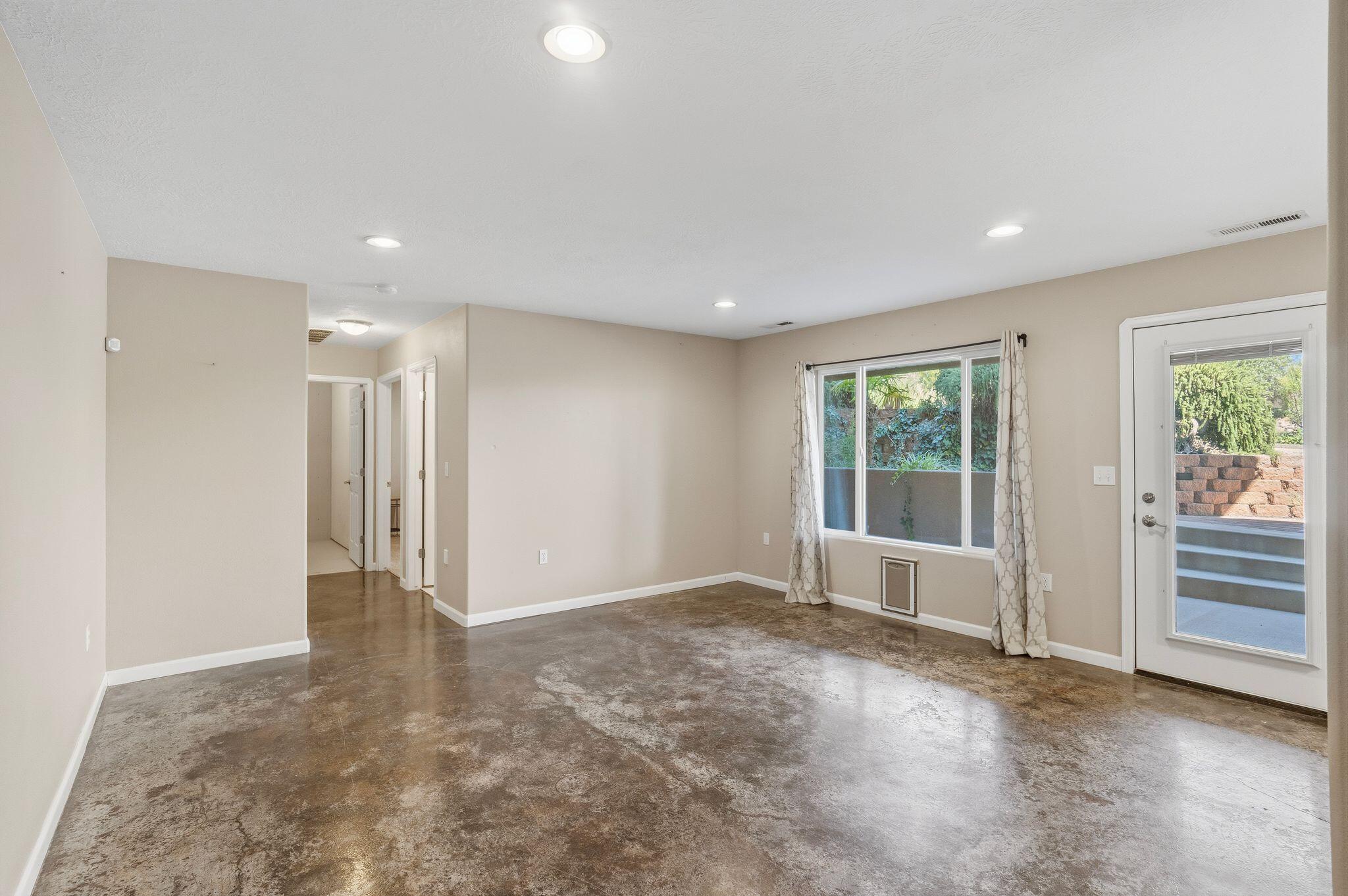 SKY MOUNTAIN GOLF ESTATES - Residential