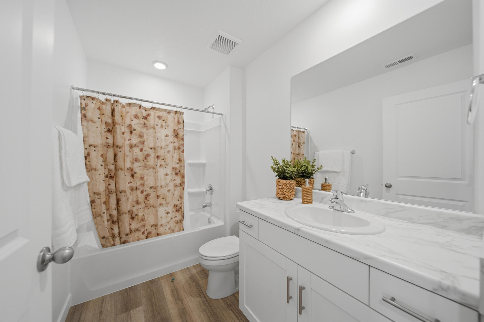 LAVENDER CANYON AT LONG VALLEY - Residential