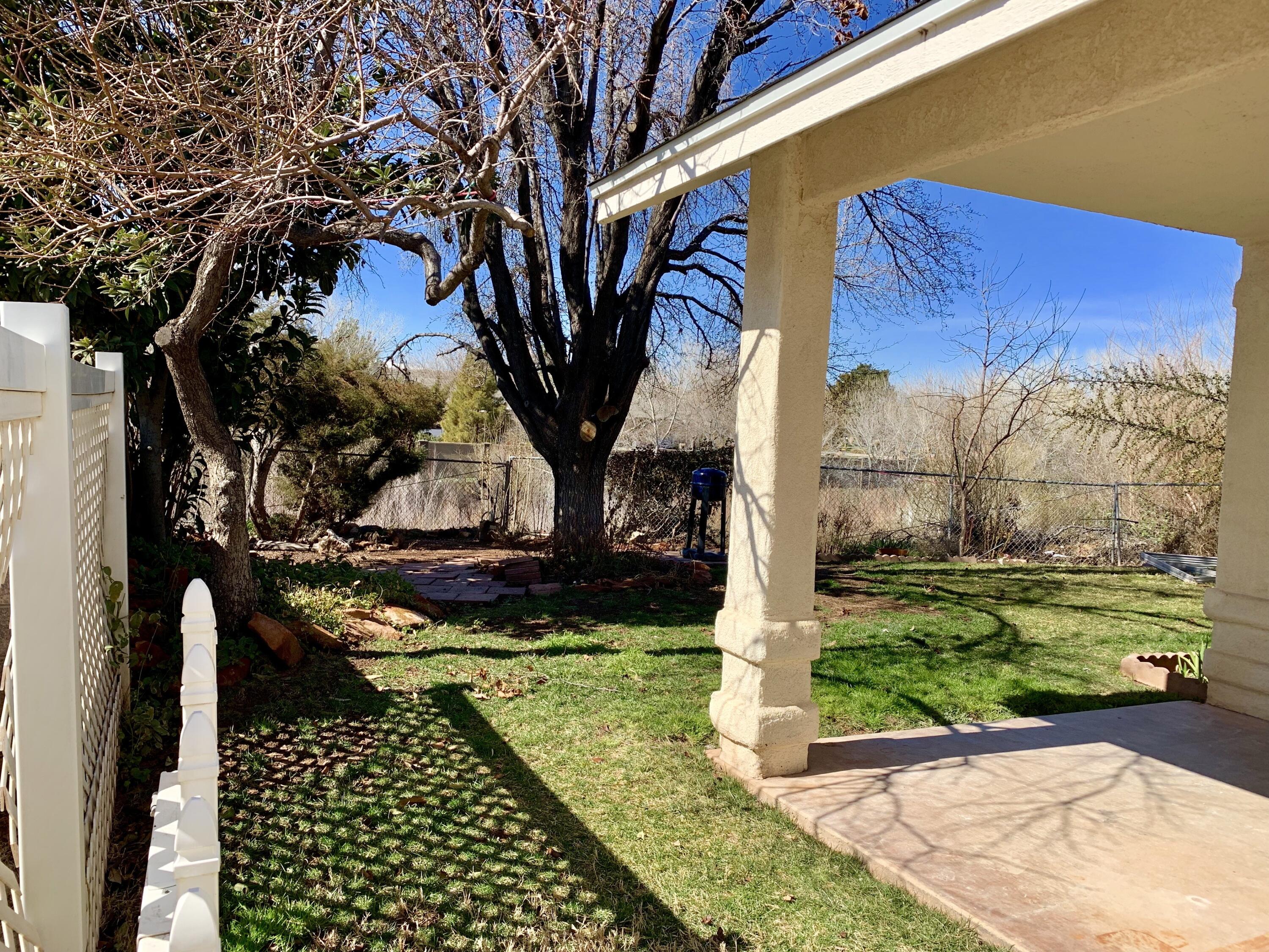 SHADOW CREEK - Residential