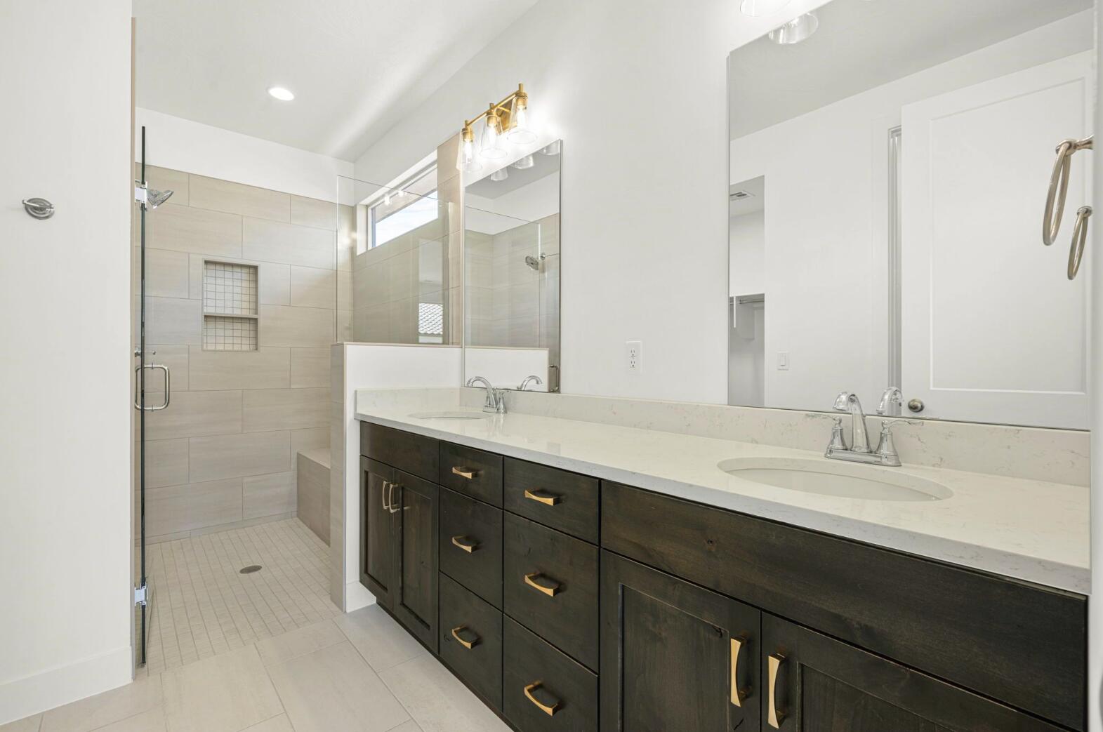SOLIS AT CORAL CANYON - Residential