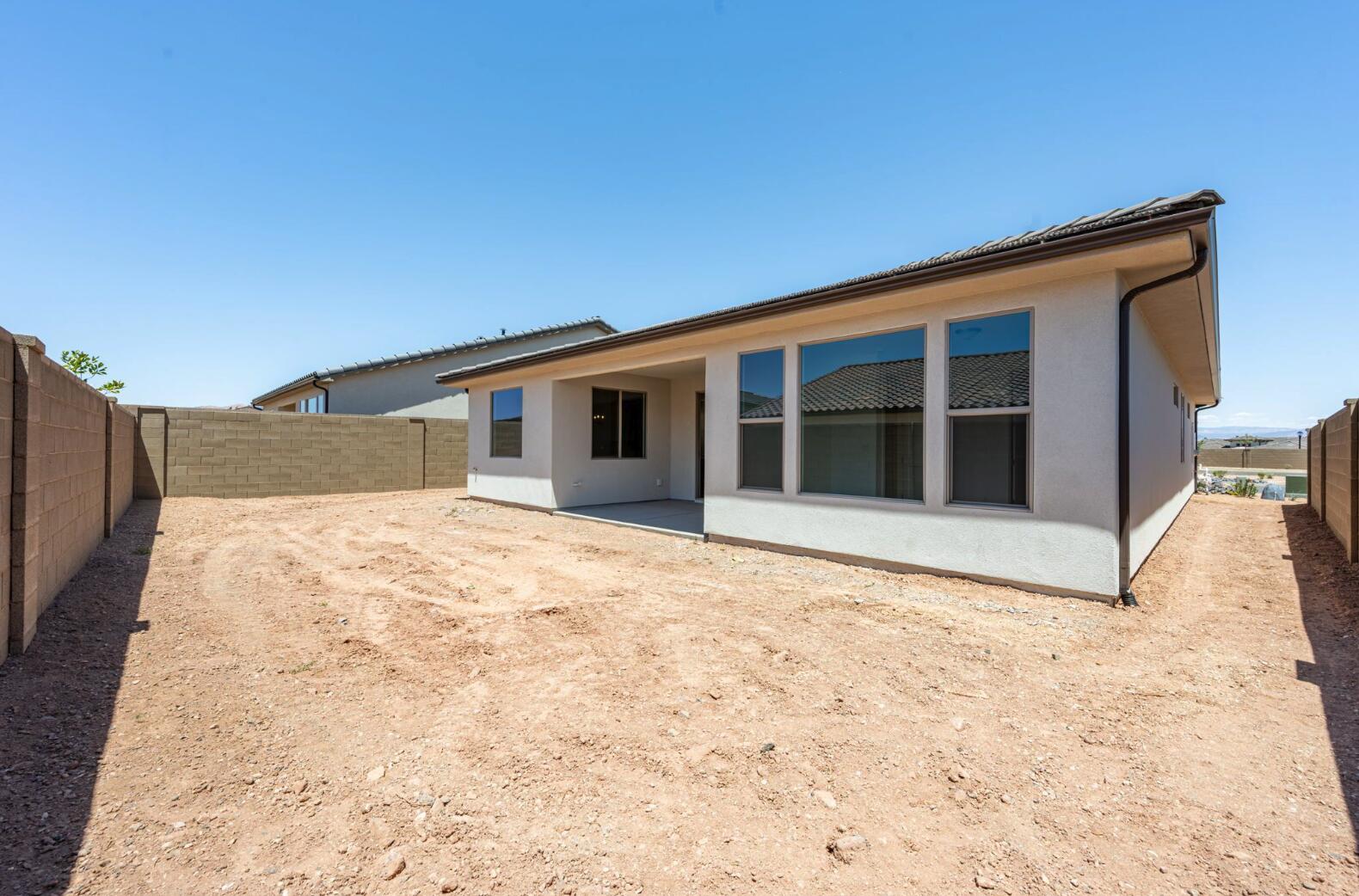 SOLIS AT CORAL CANYON - Residential