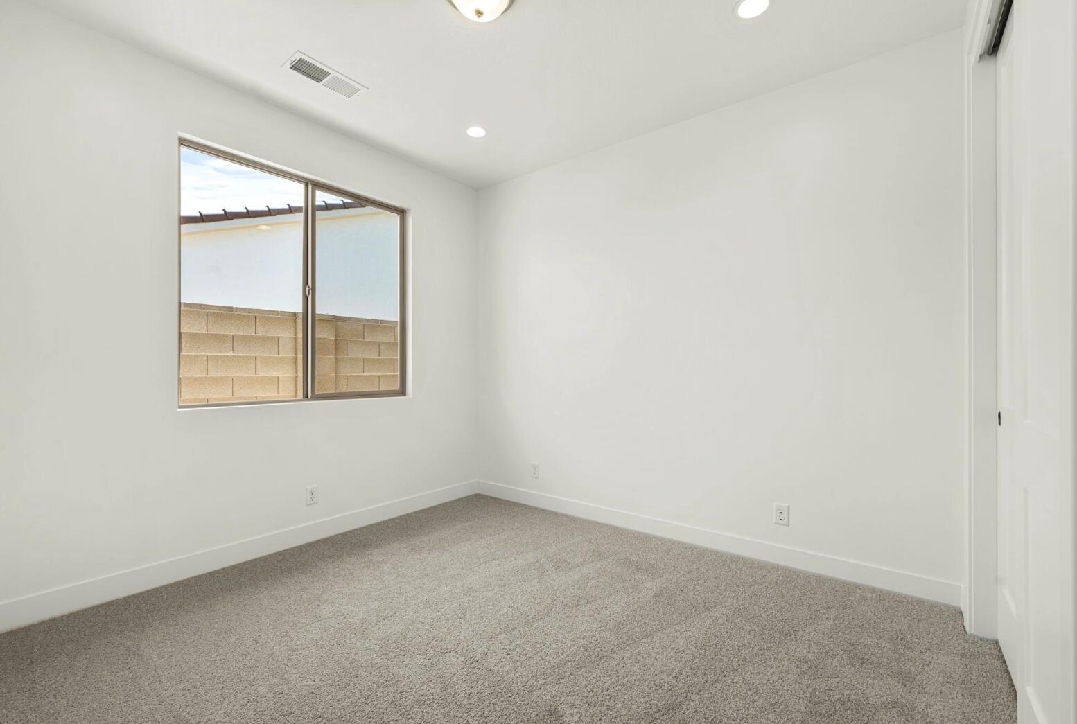 SOLIS AT CORAL CANYON - Residential