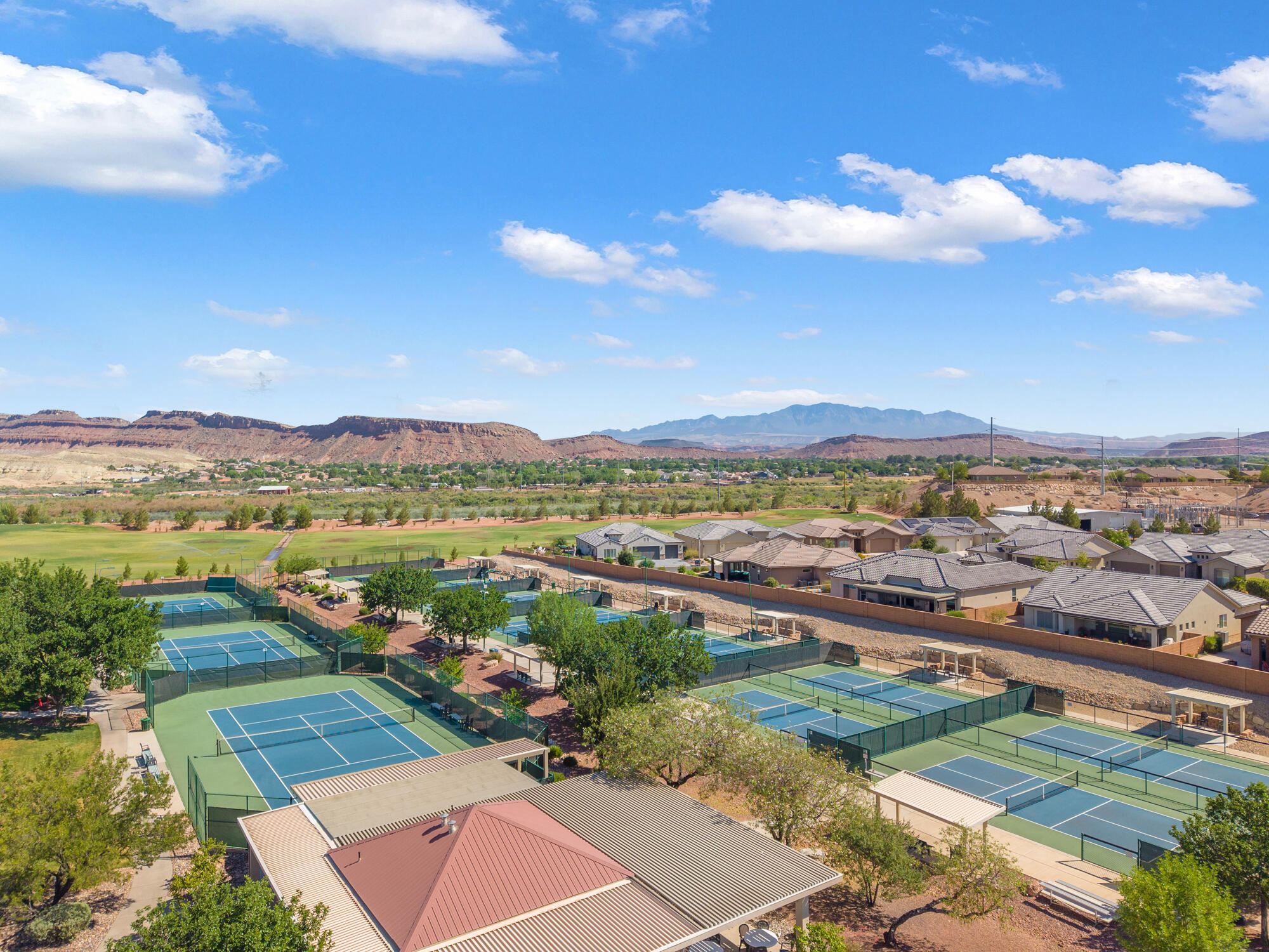 SUN RIVER - Residential
