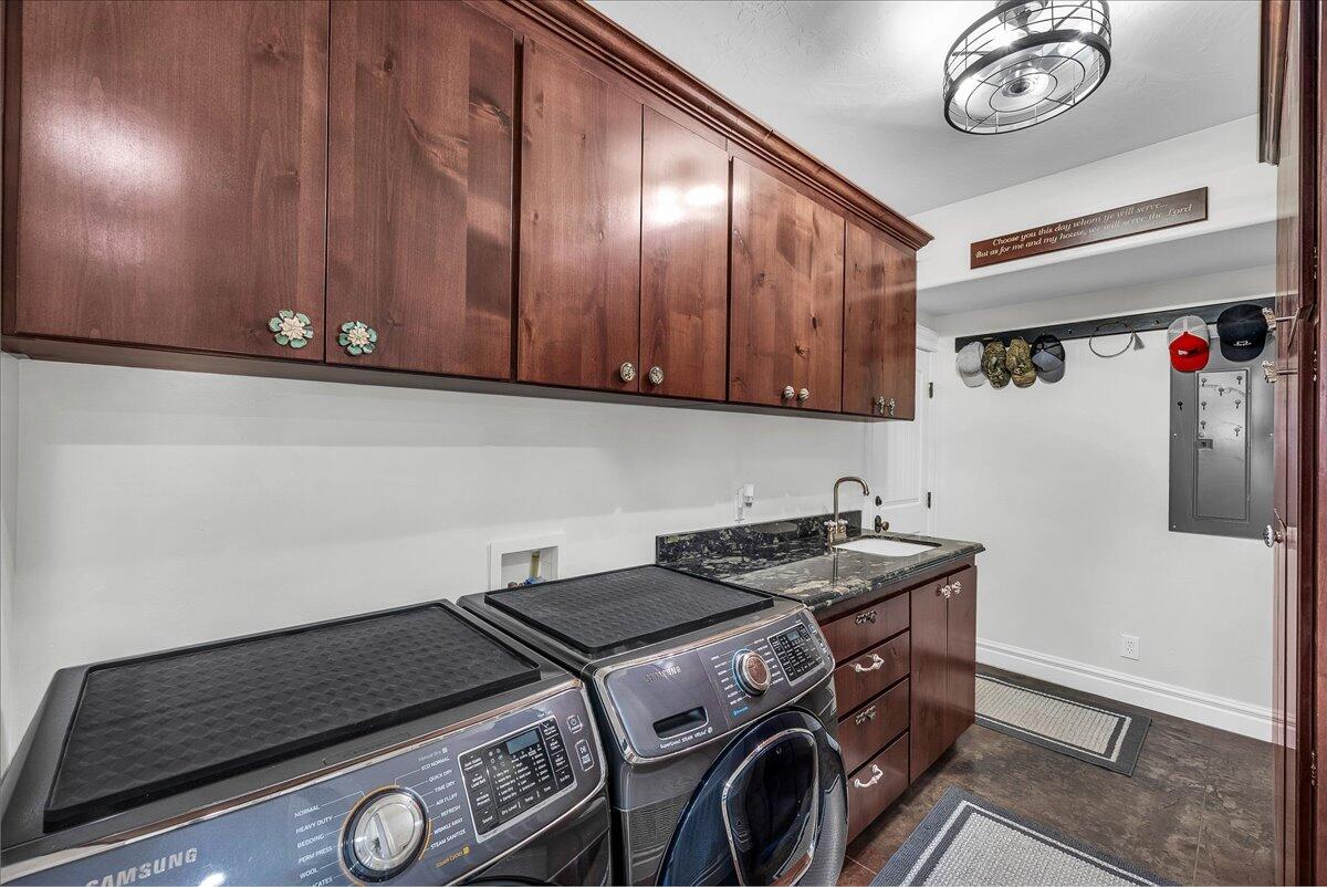 MILNE ESTATES - Residential