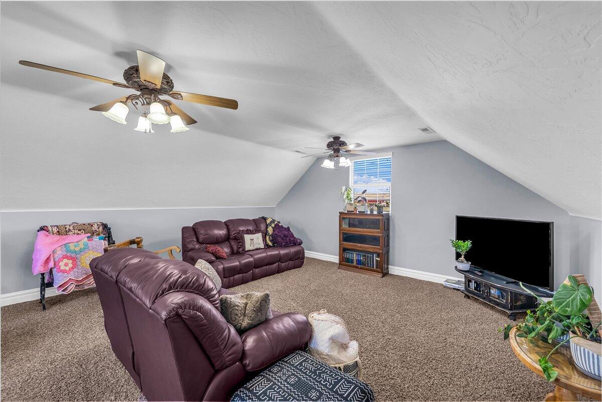 MILNE ESTATES - Residential
