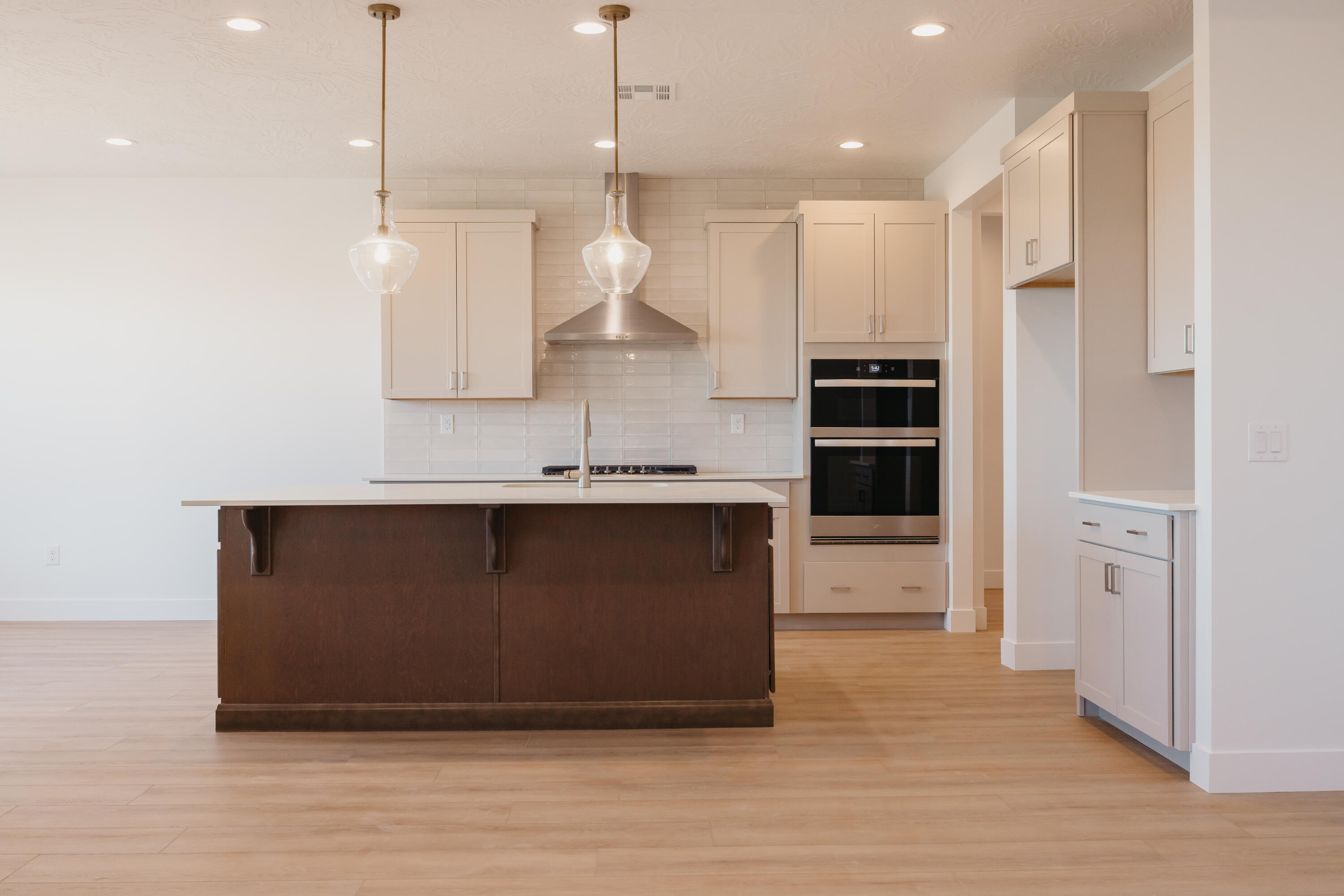 ROSALIA RIDGE AT DIVARIO - Residential
