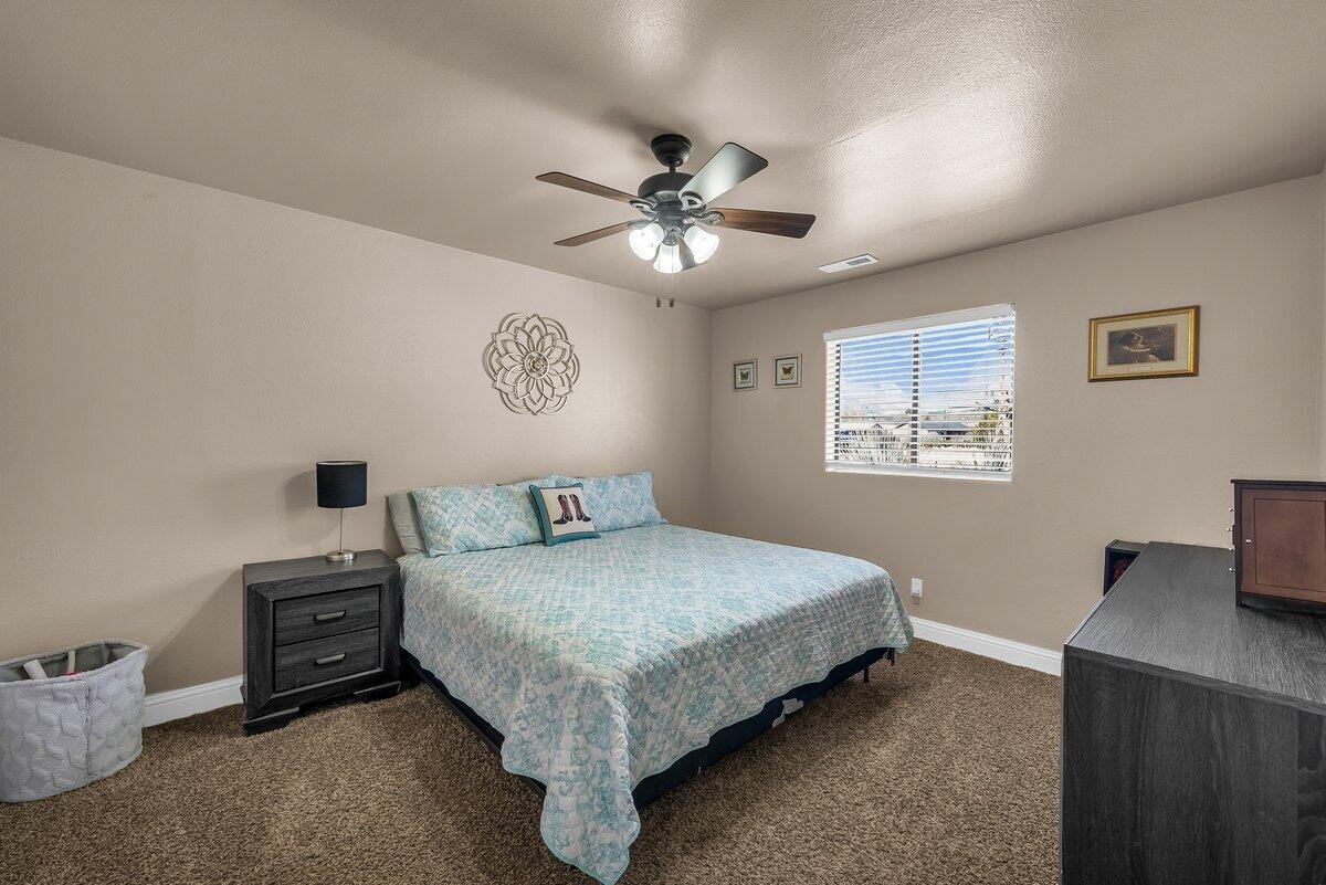 WINCHESTER HILLS - Residential