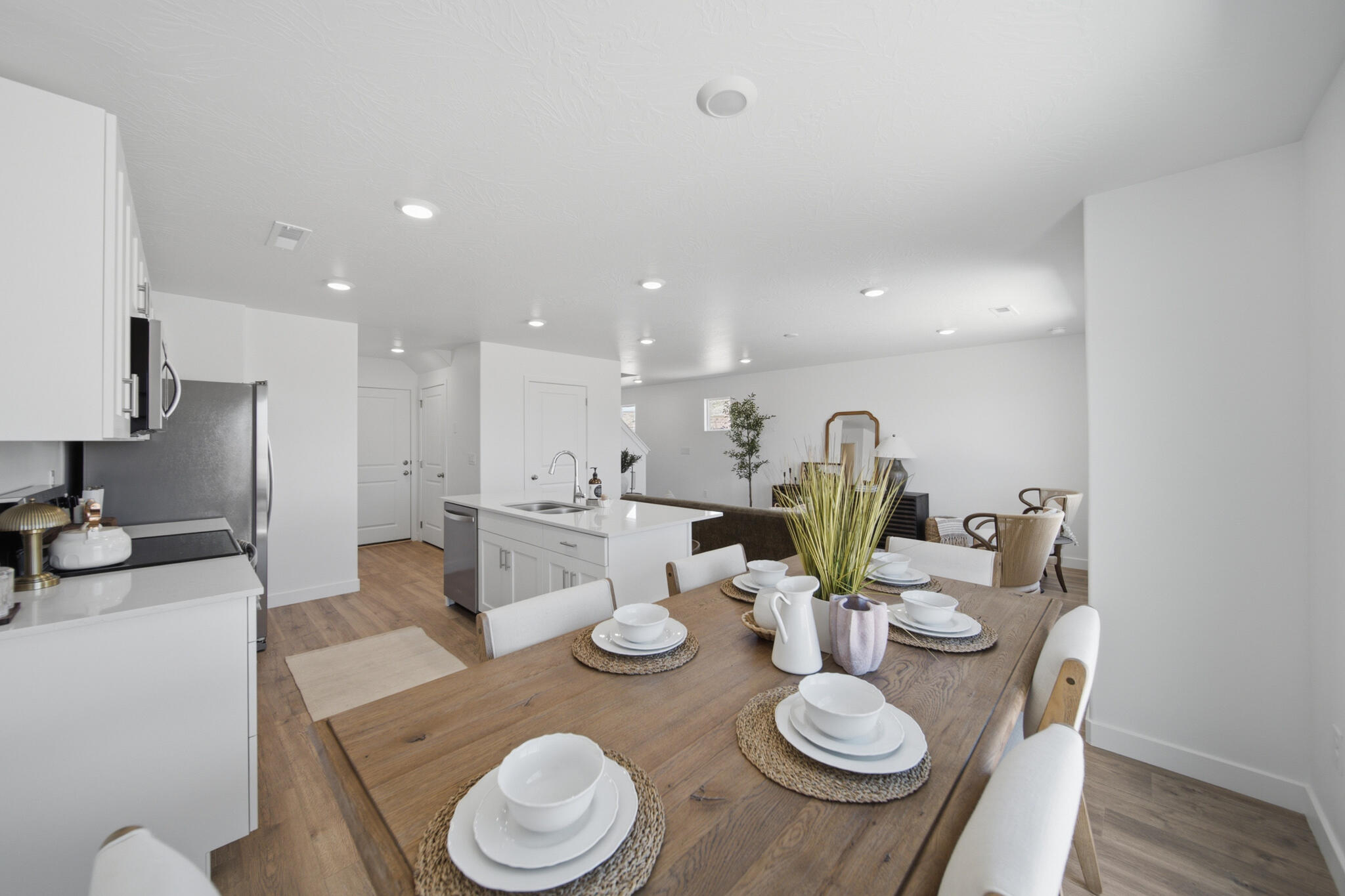 LAVENDER CANYON AT LONG VALLEY - Residential