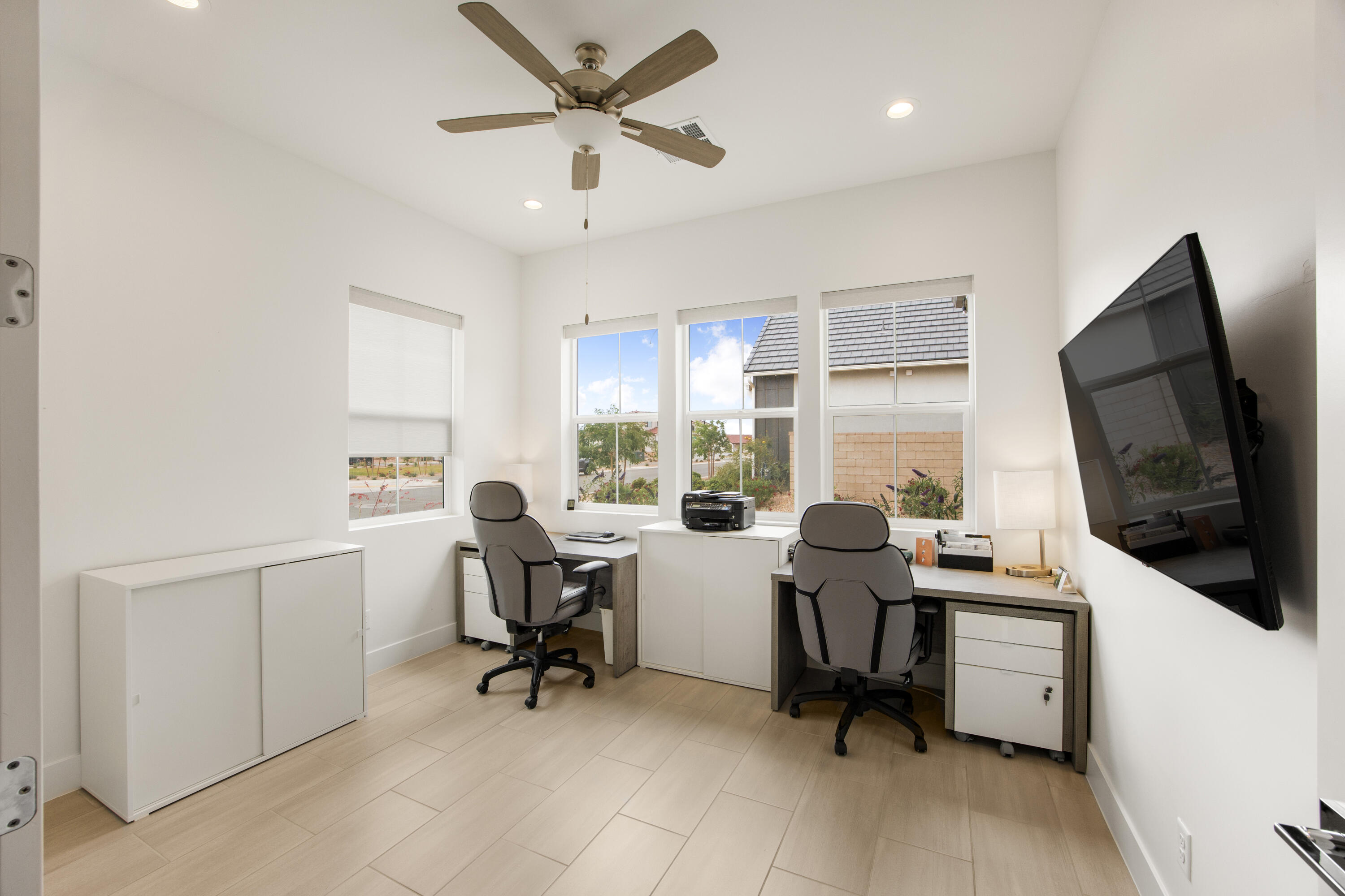 DESERT COLOR SAGE HAVEN - Residential