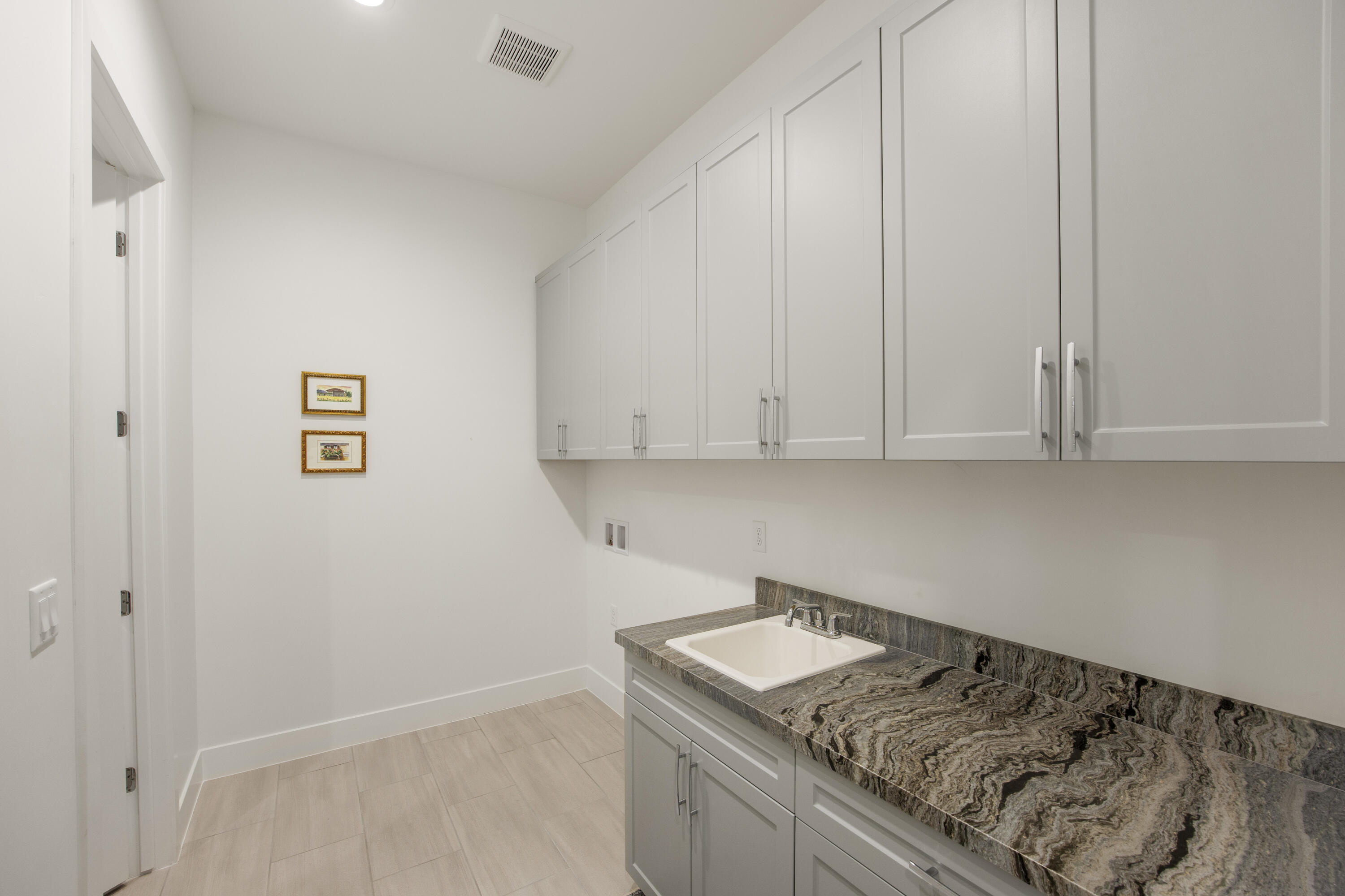DESERT COLOR SAGE HAVEN - Residential