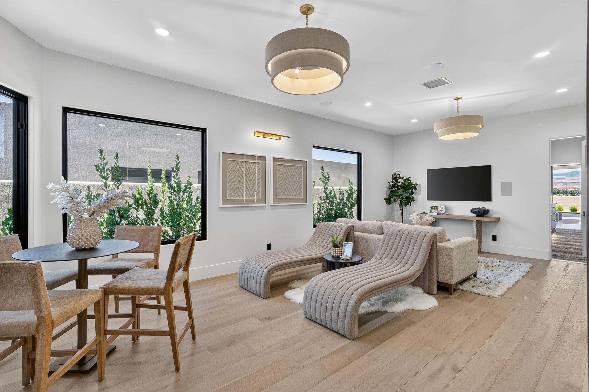 STONE CLIFF - Residential