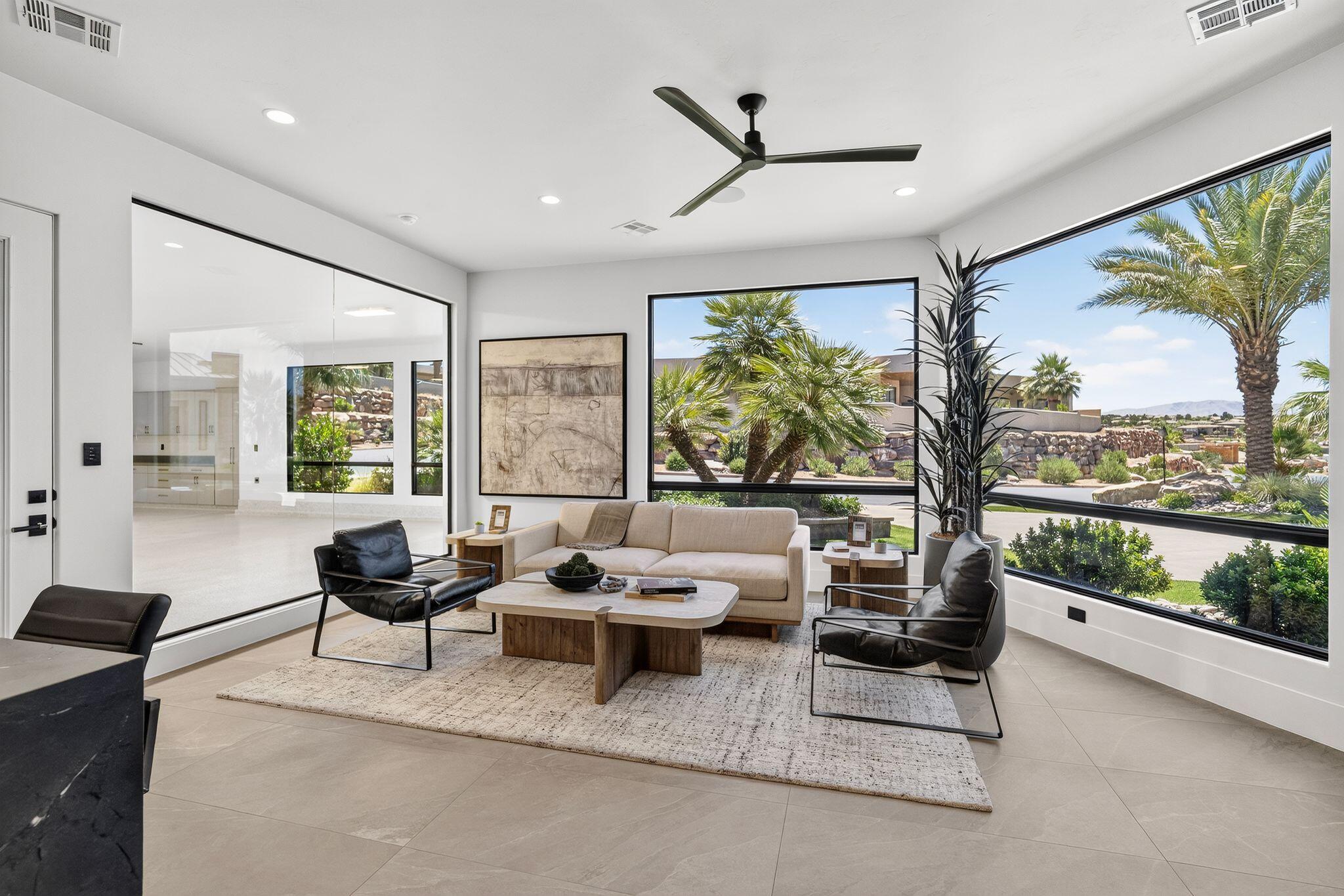 STONE CLIFF - Residential