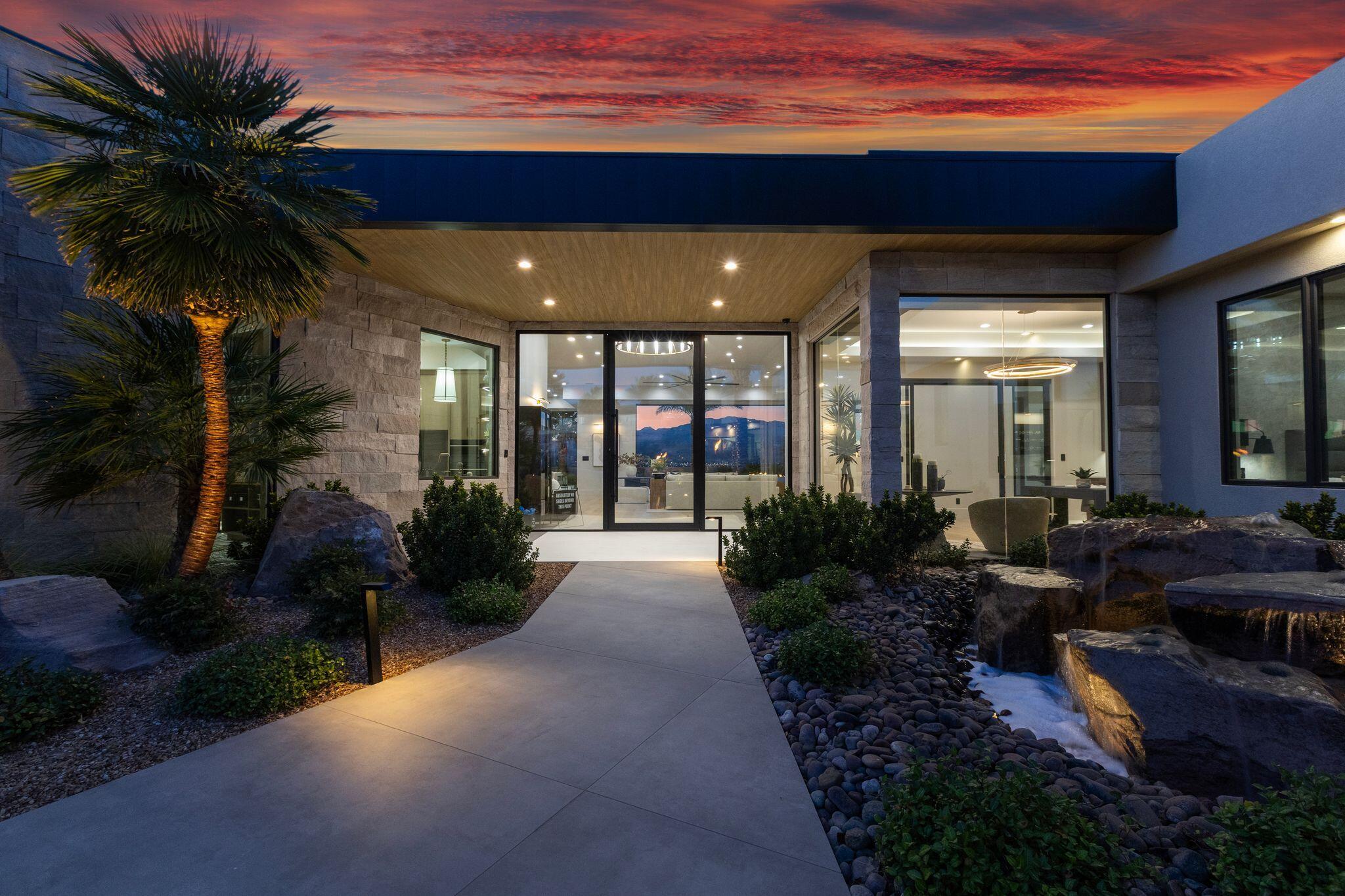 STONE CLIFF - Residential