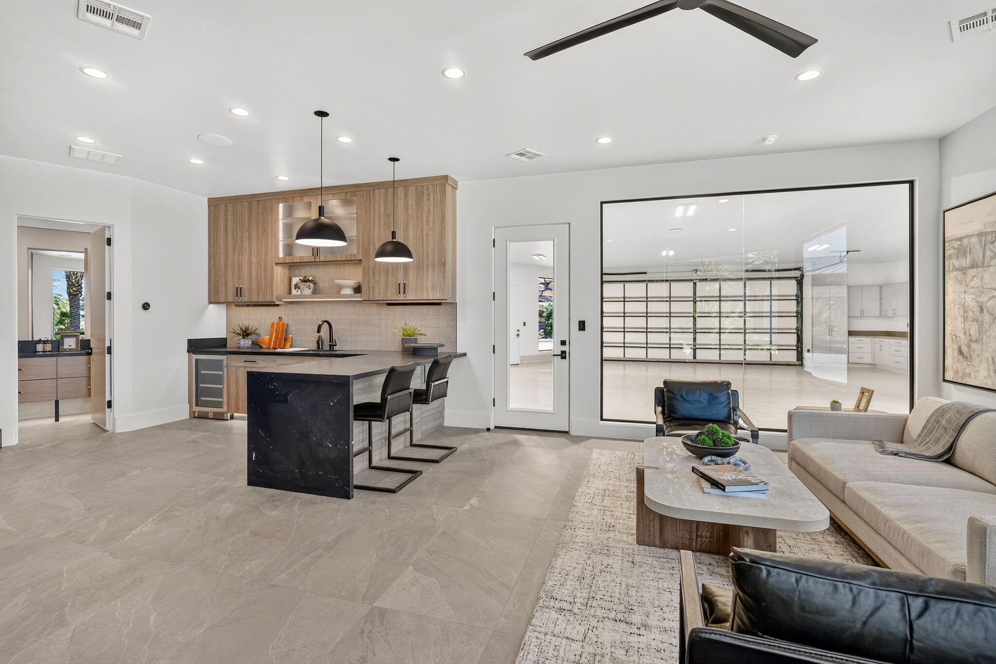 STONE CLIFF - Residential