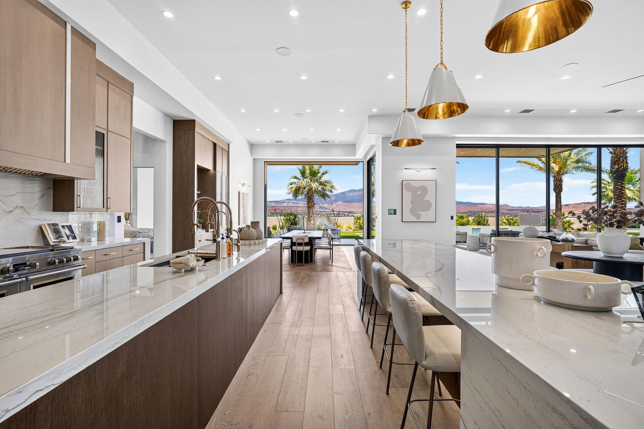 STONE CLIFF - Residential