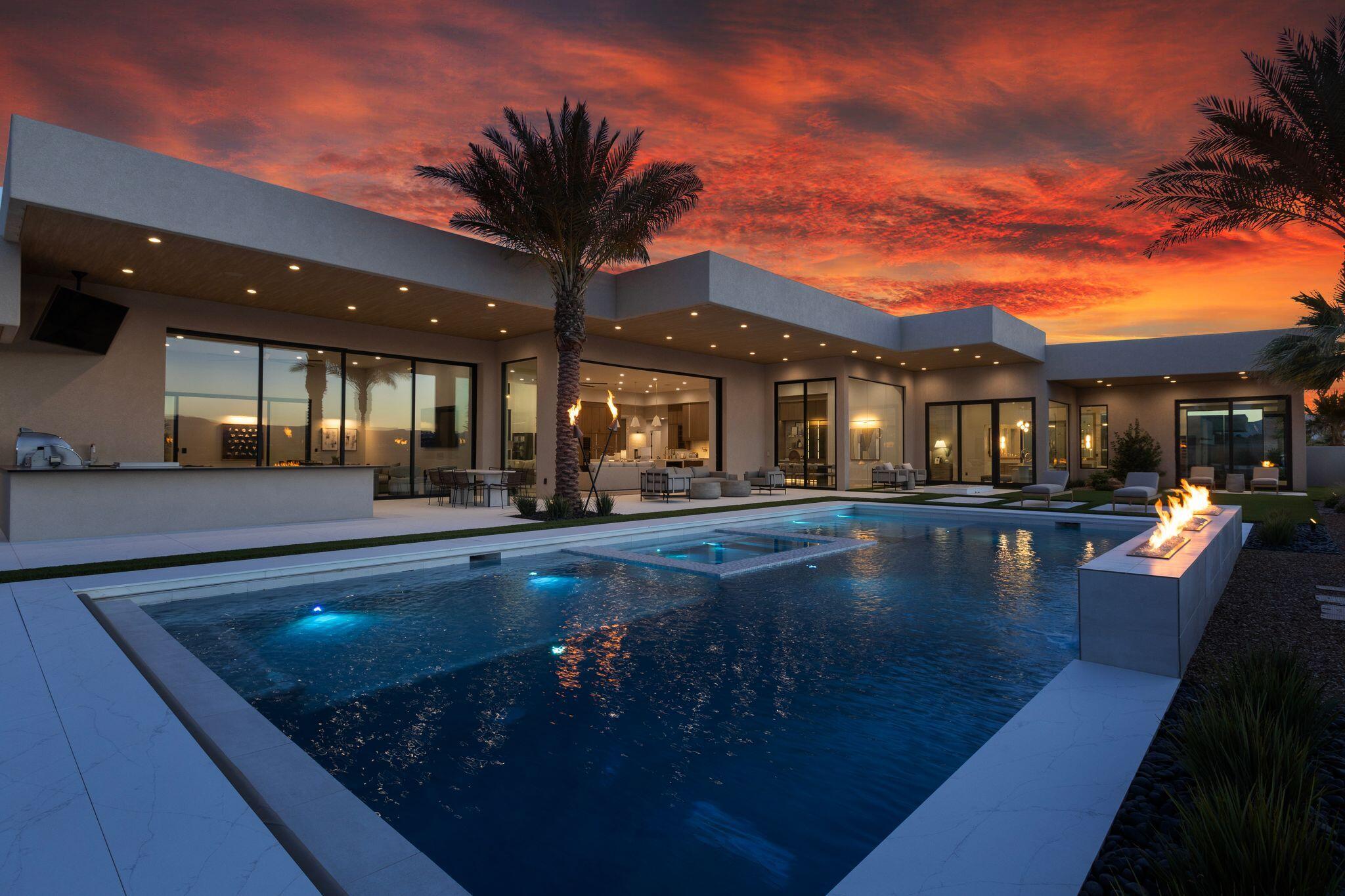 STONE CLIFF - Residential
