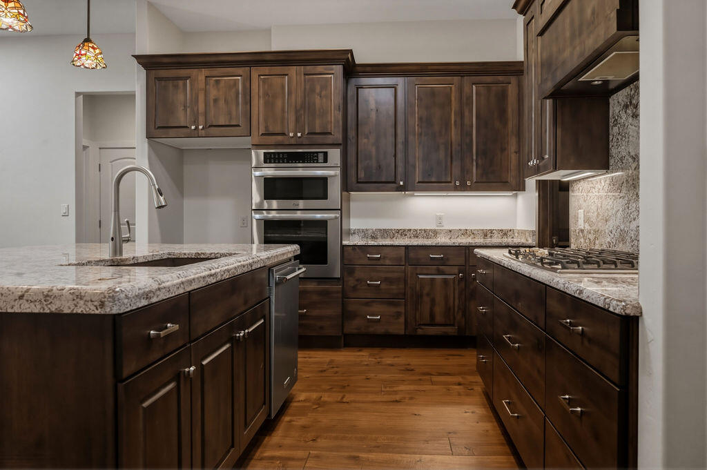 COX LANDING - Residential