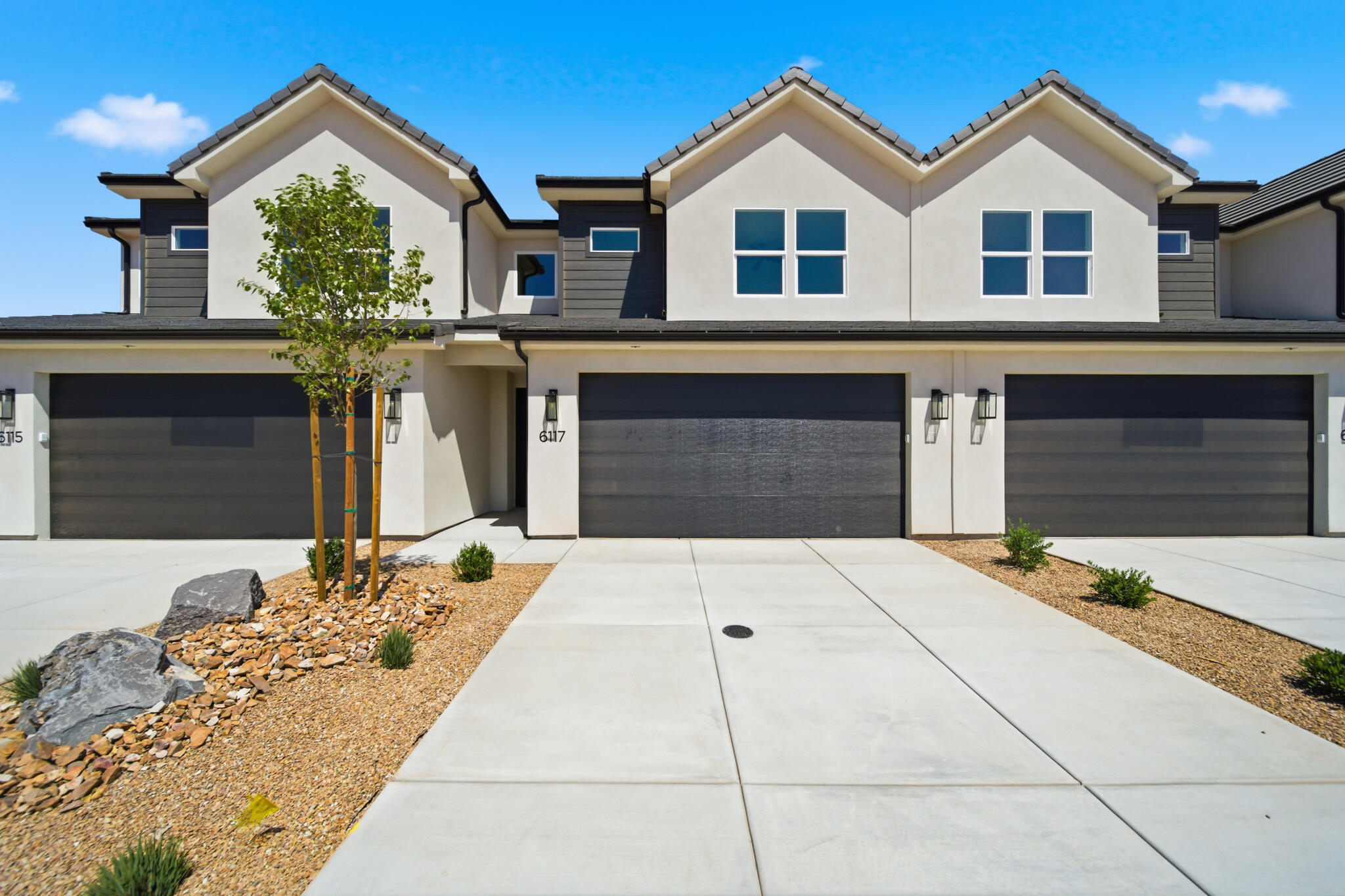 WHITE DOME TOWNHOMES - Residential