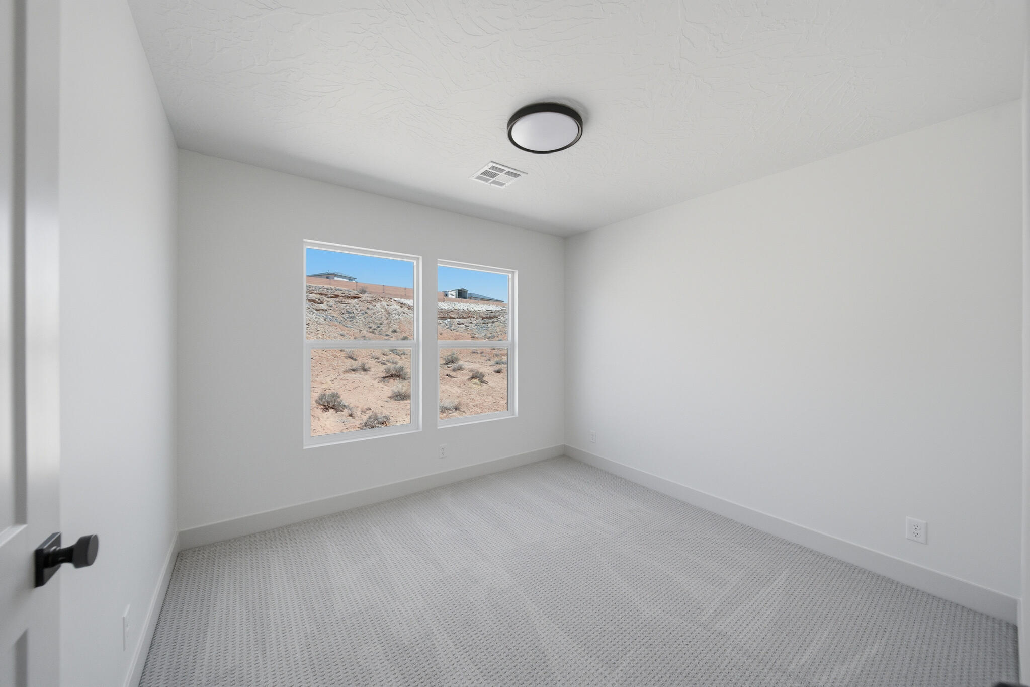 WHITE DOME TOWNHOMES - Residential