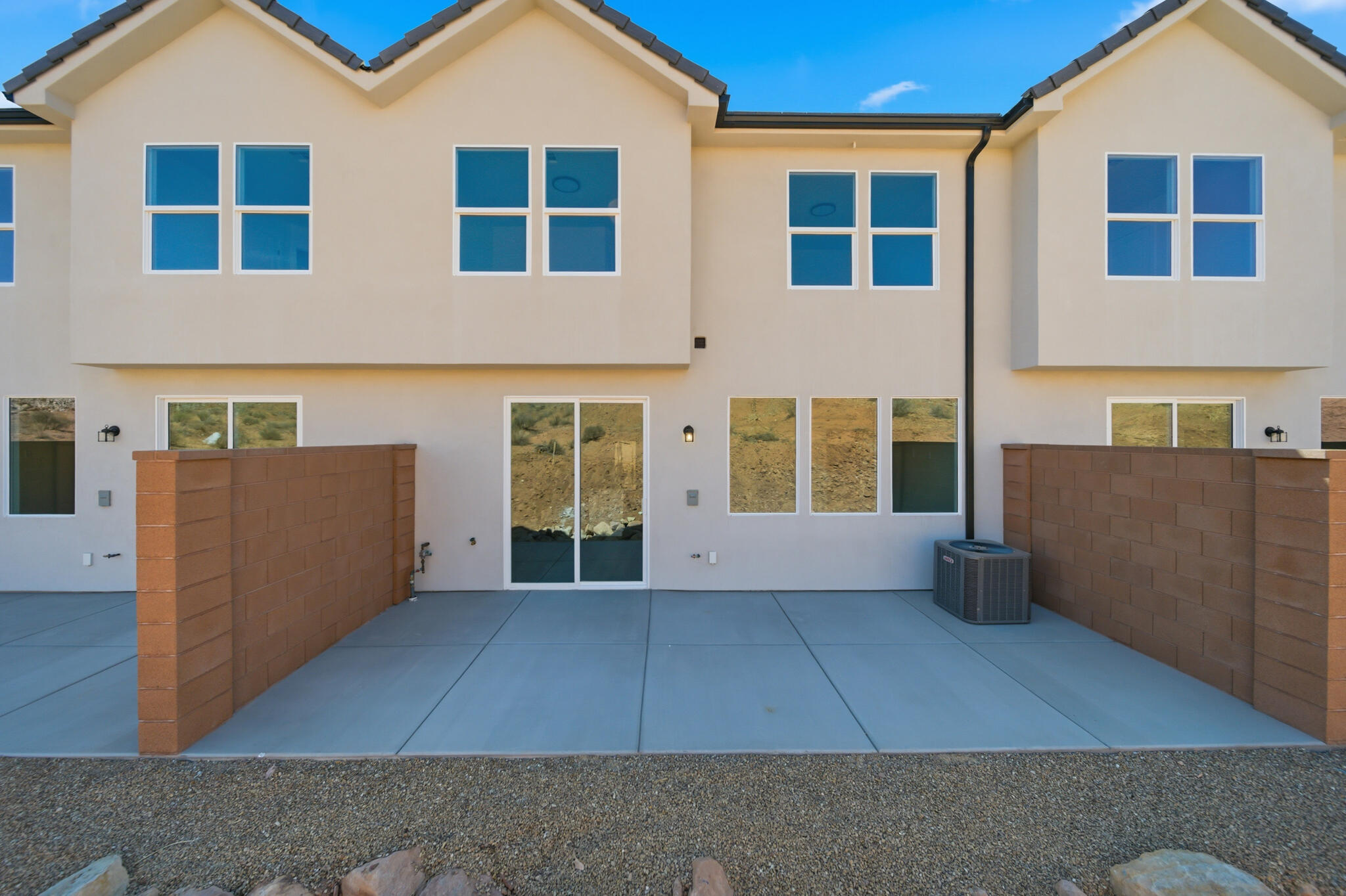 WHITE DOME TOWNHOMES - Residential