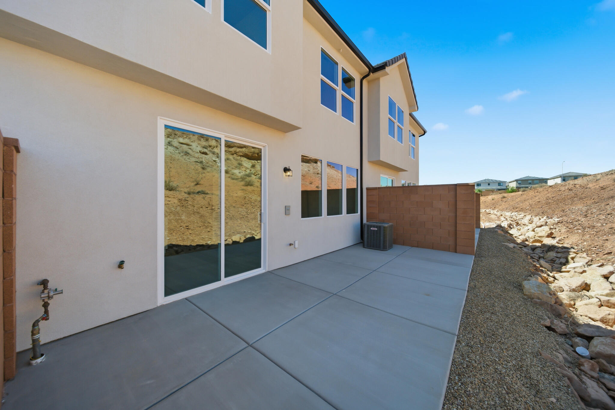WHITE DOME TOWNHOMES - Residential