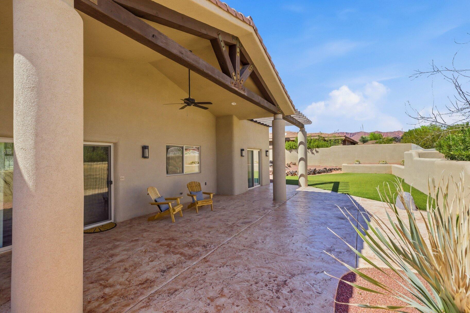 ENTRADA LAVA COVE - Residential